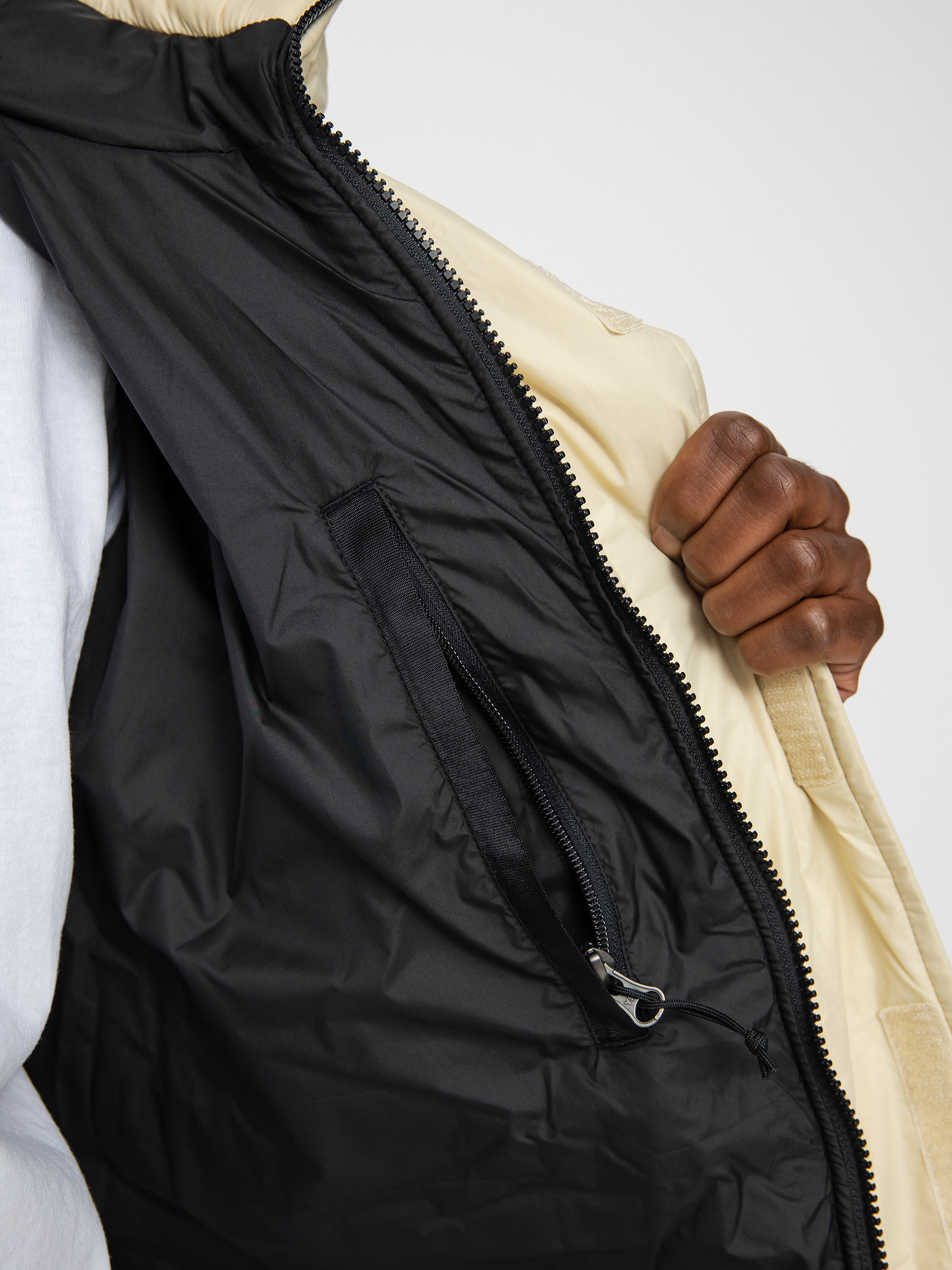 Kurtka The North Face Hmlyn Insulated (gravel)