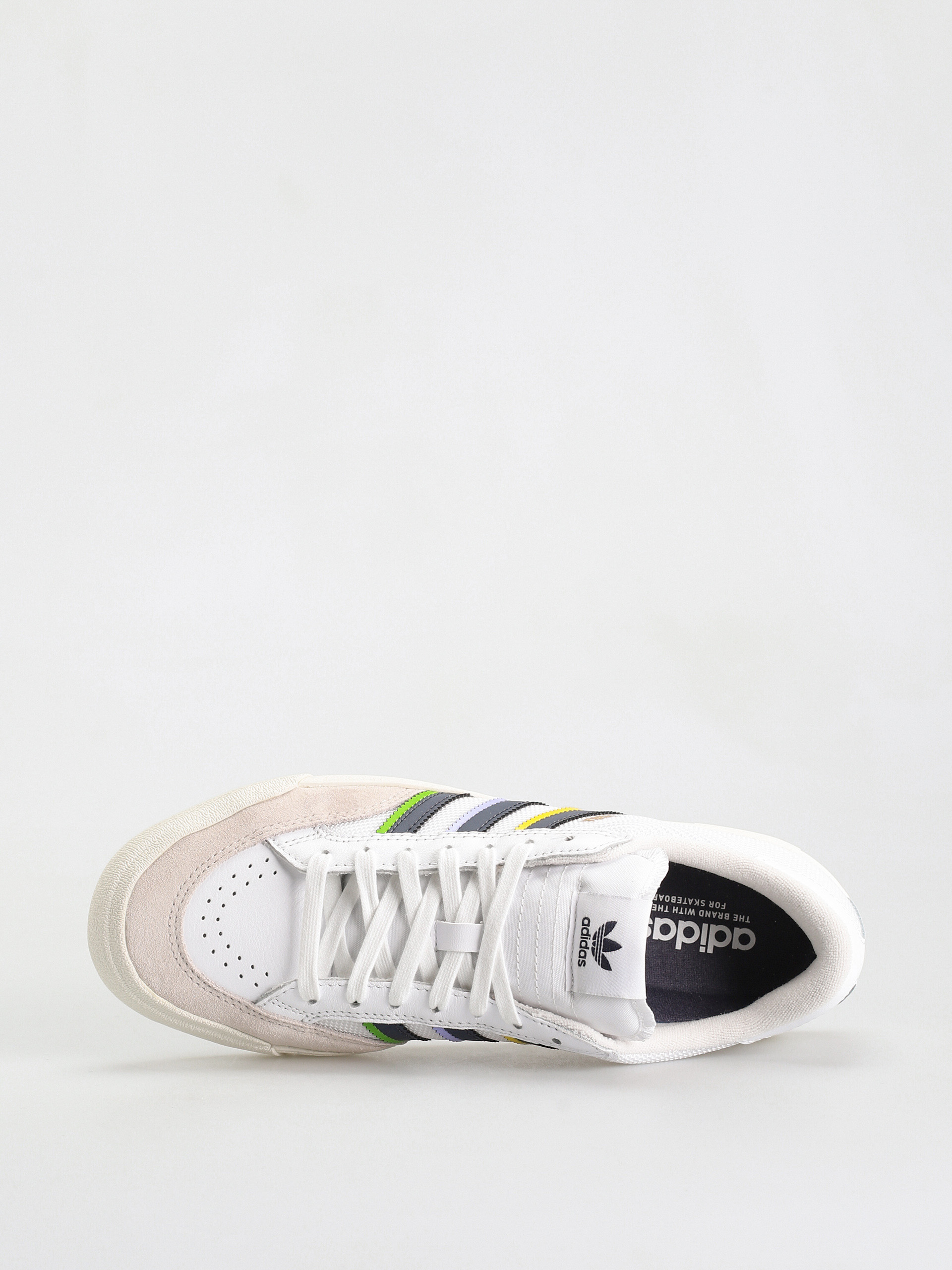 Buty adidas Nora (ftwwht/shanav/goldmt)