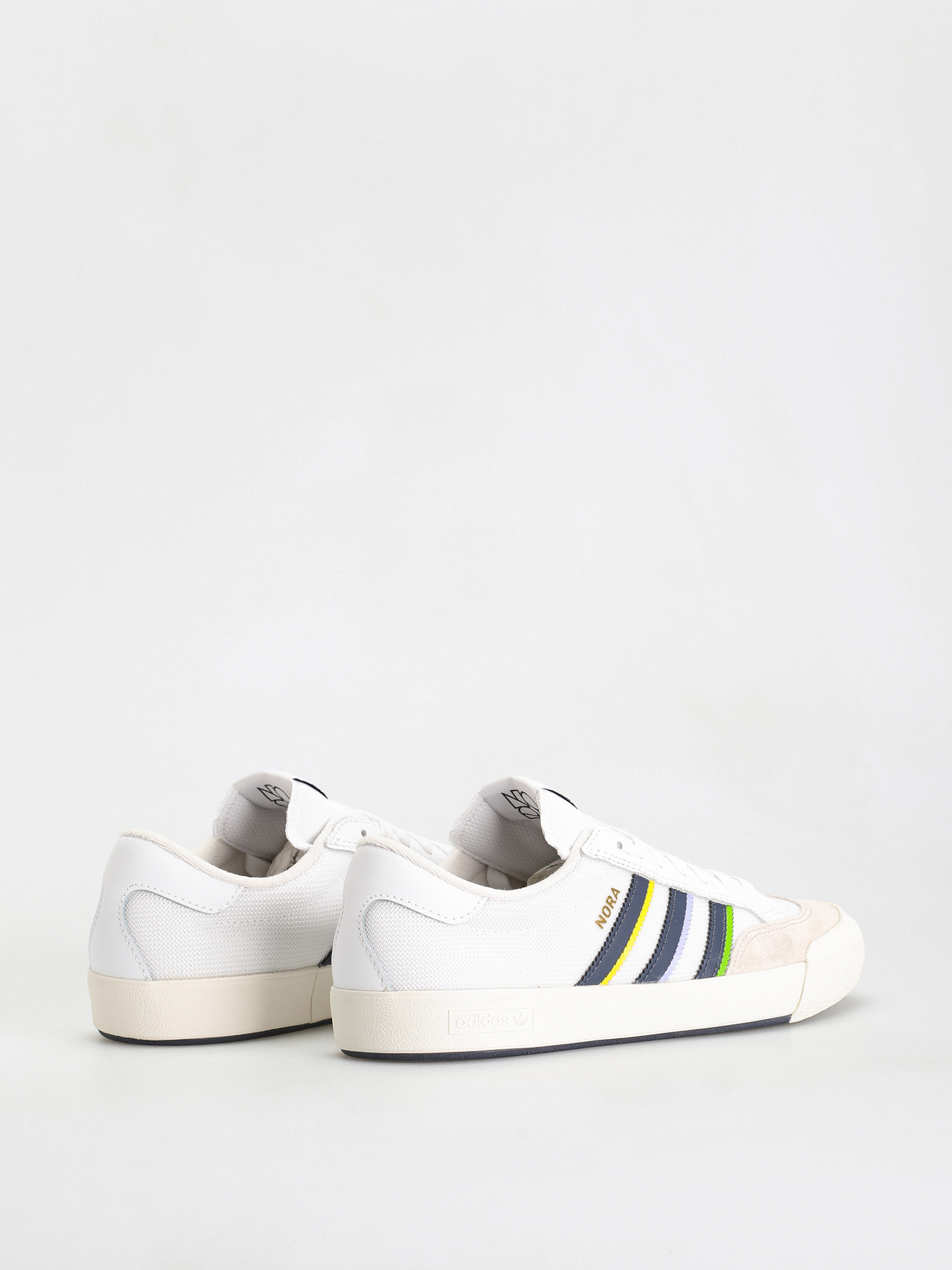 Buty adidas Nora (ftwwht/shanav/goldmt)