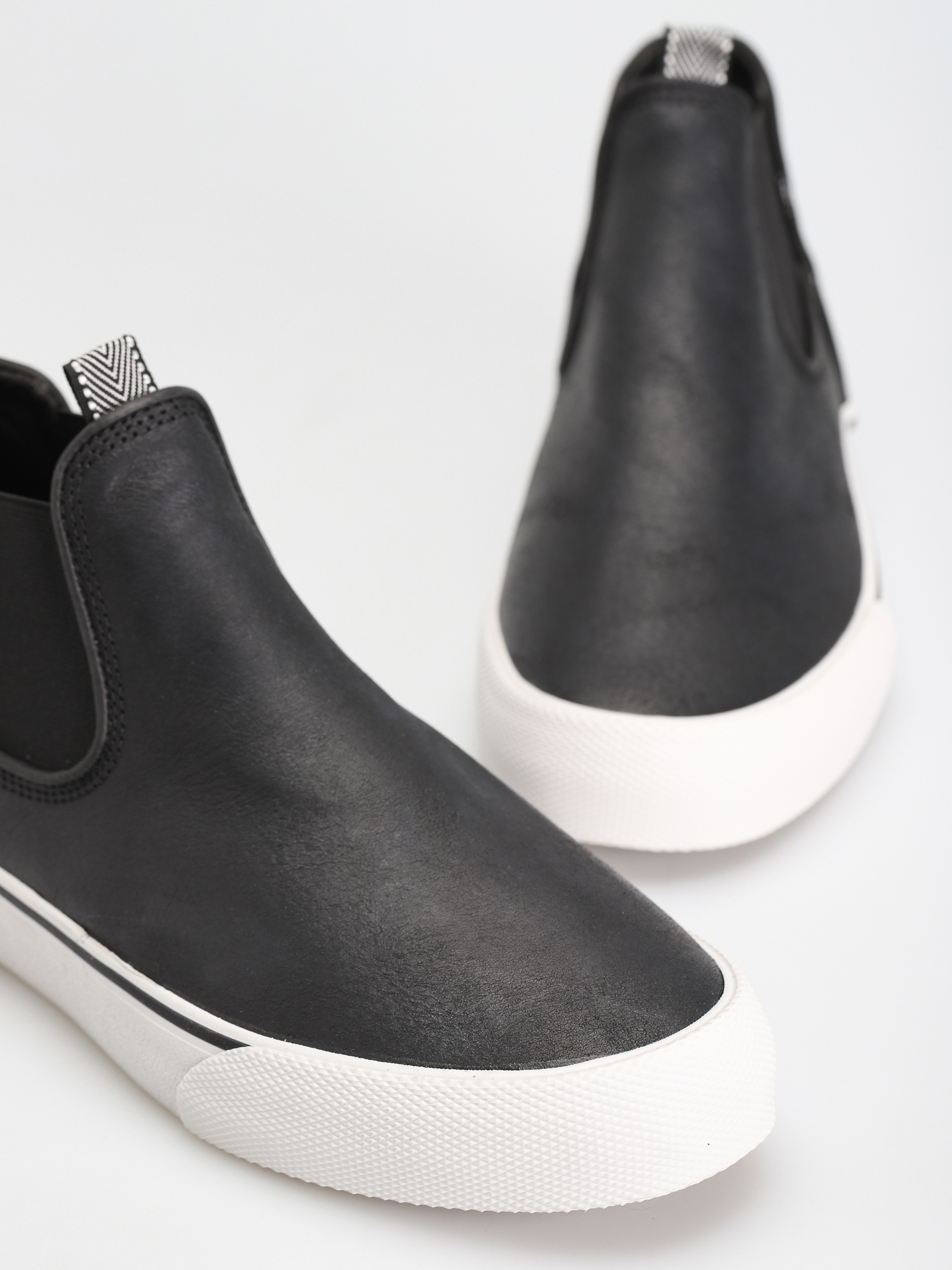 Buty Globe Dover (black distress/gillette)