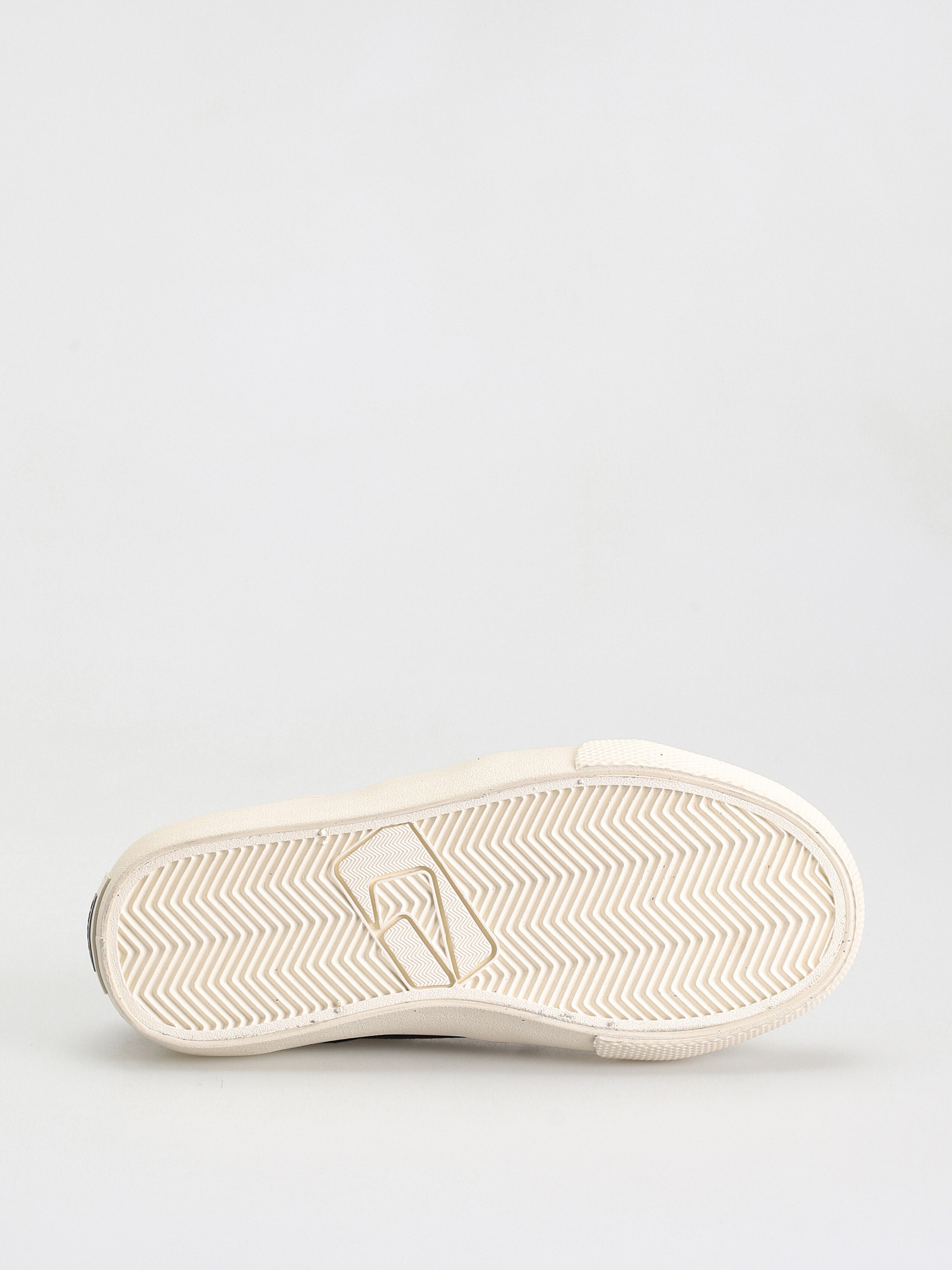 Buty Globe Surplus Kids JR (black/antique)