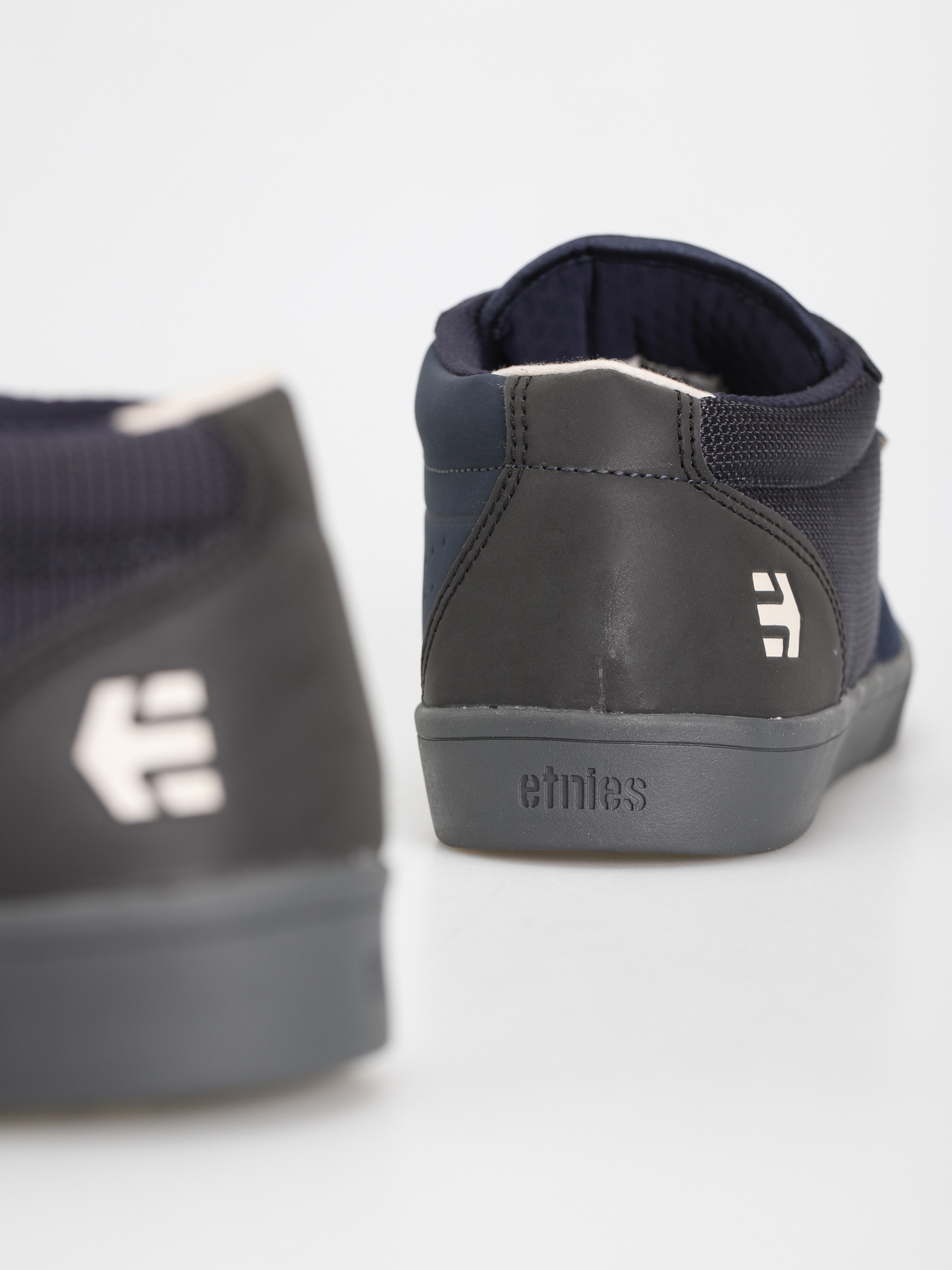 Buty Etnies Jameson Mid Crank (navy)