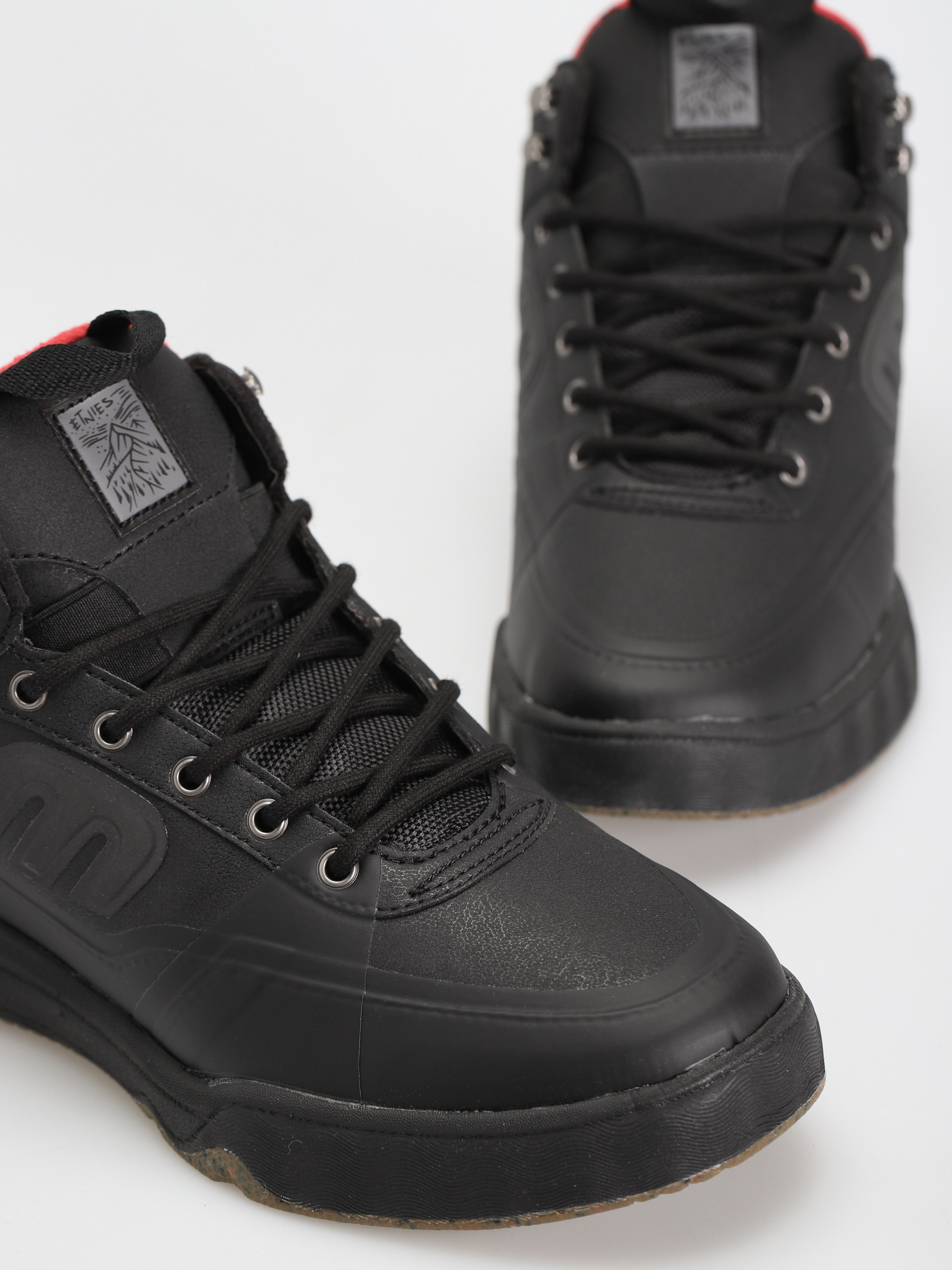 Buty Etnies Jones Mtw (black/black/gum)