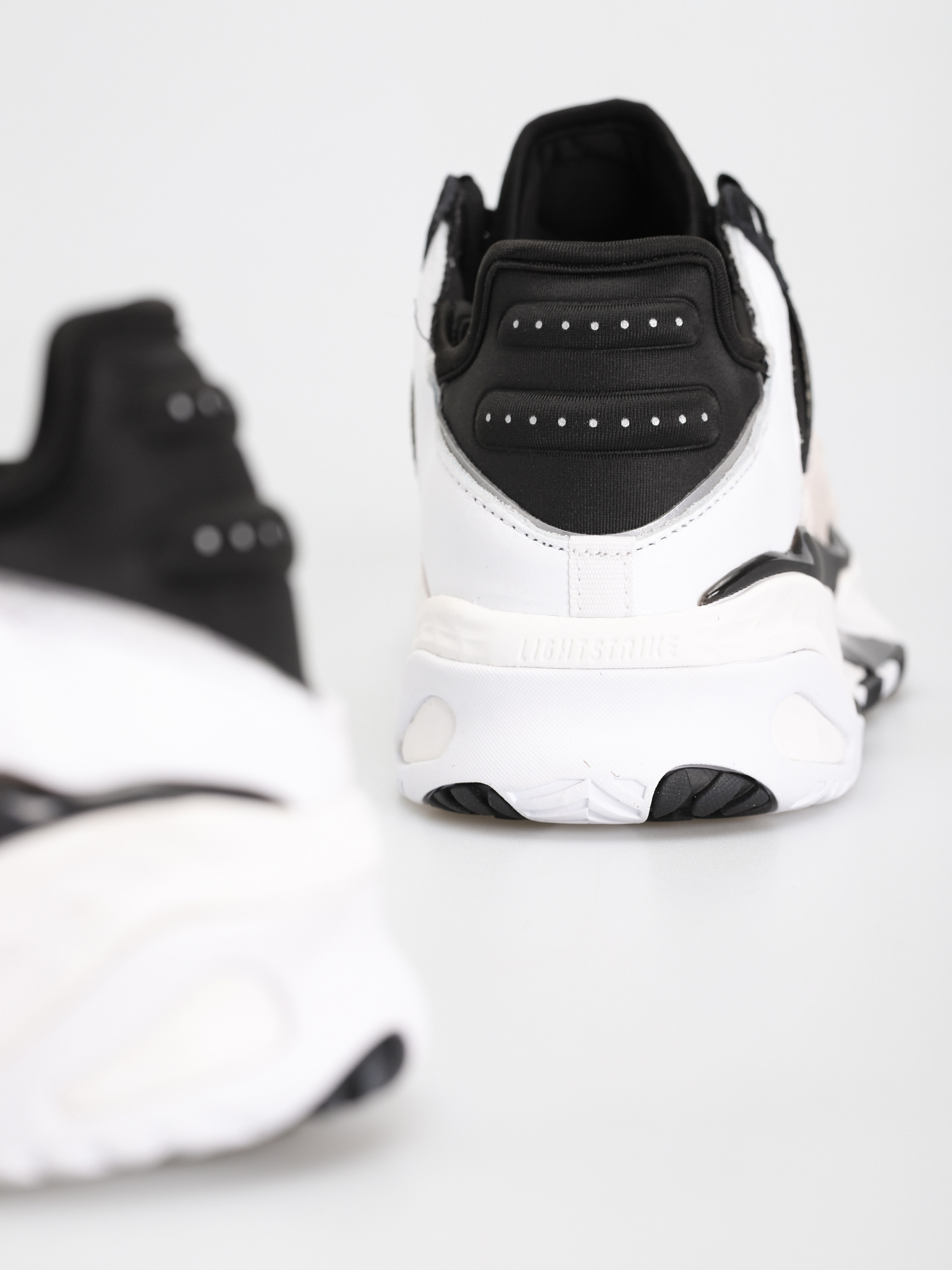 Buty adidas Originals Niteball (cblack/ftwwht/silvmt)