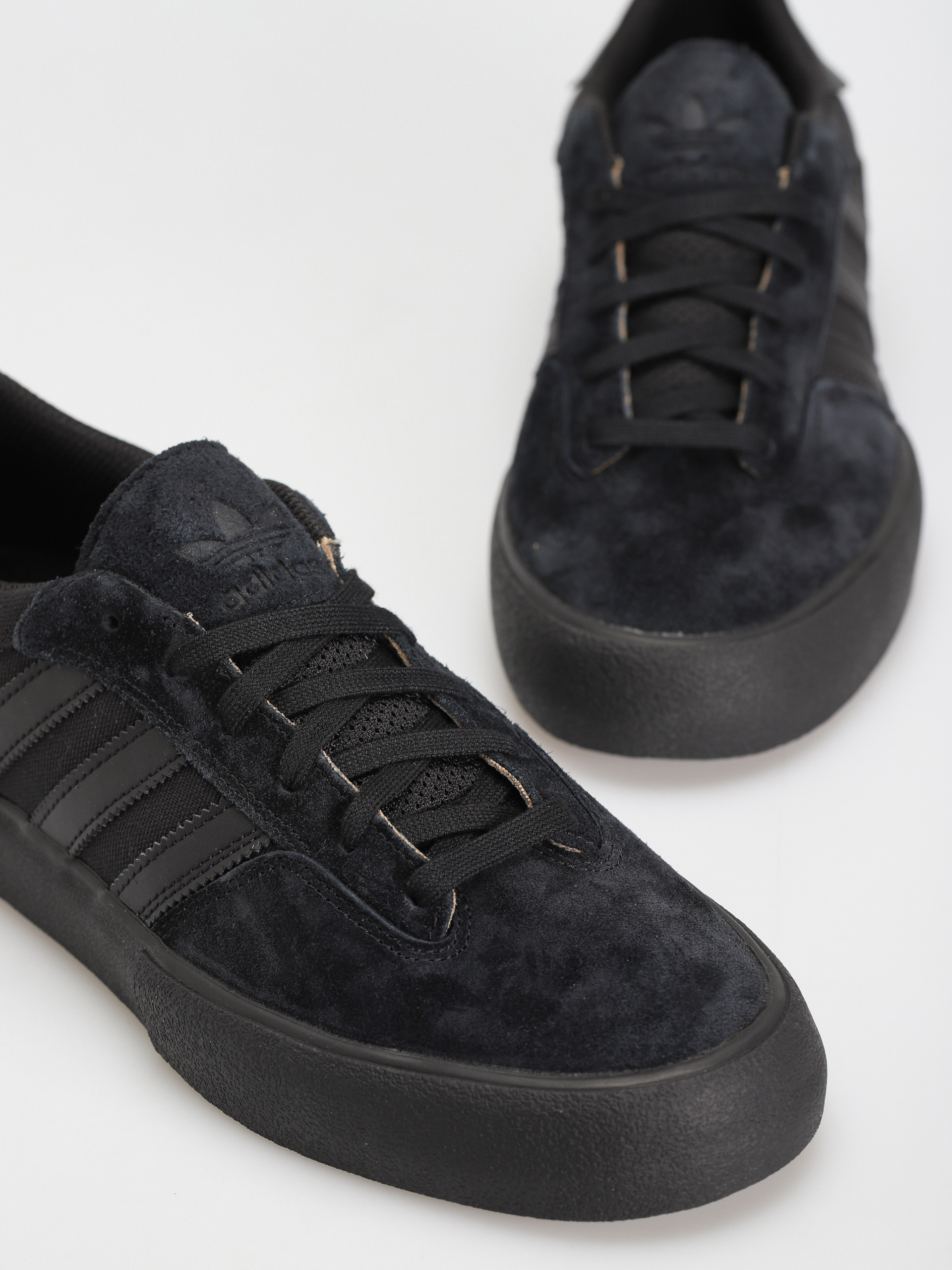 Buty adidas Matchbreak Super (cblack/cblack/cardbo)