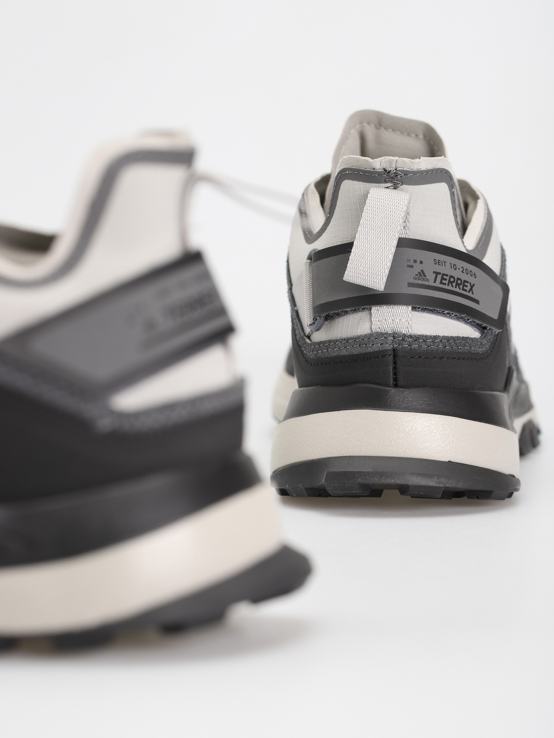 Buty adidas Originals Terrex Hikster (grefiv/silvmt/beamgr)