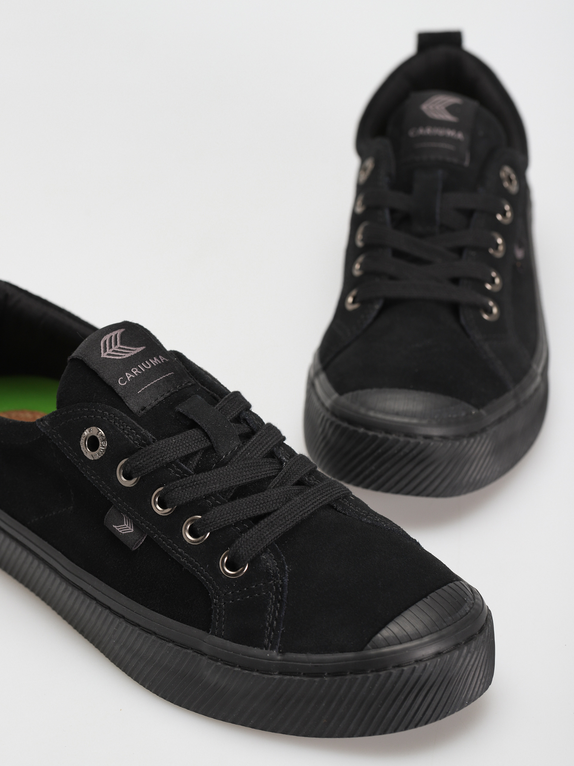 Buty Cariuma Oca Low (all black)