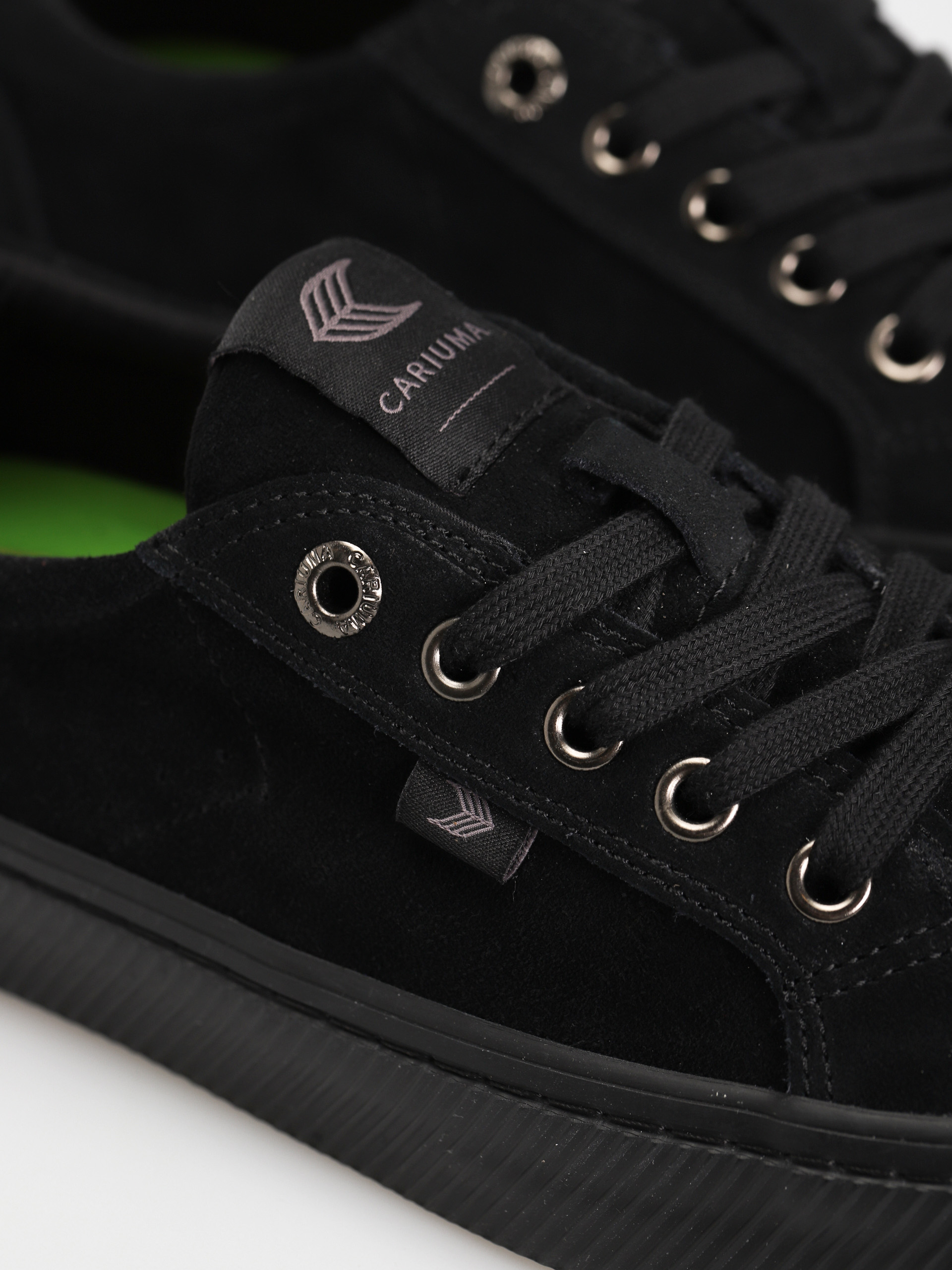 Buty Cariuma Oca Low (all black)