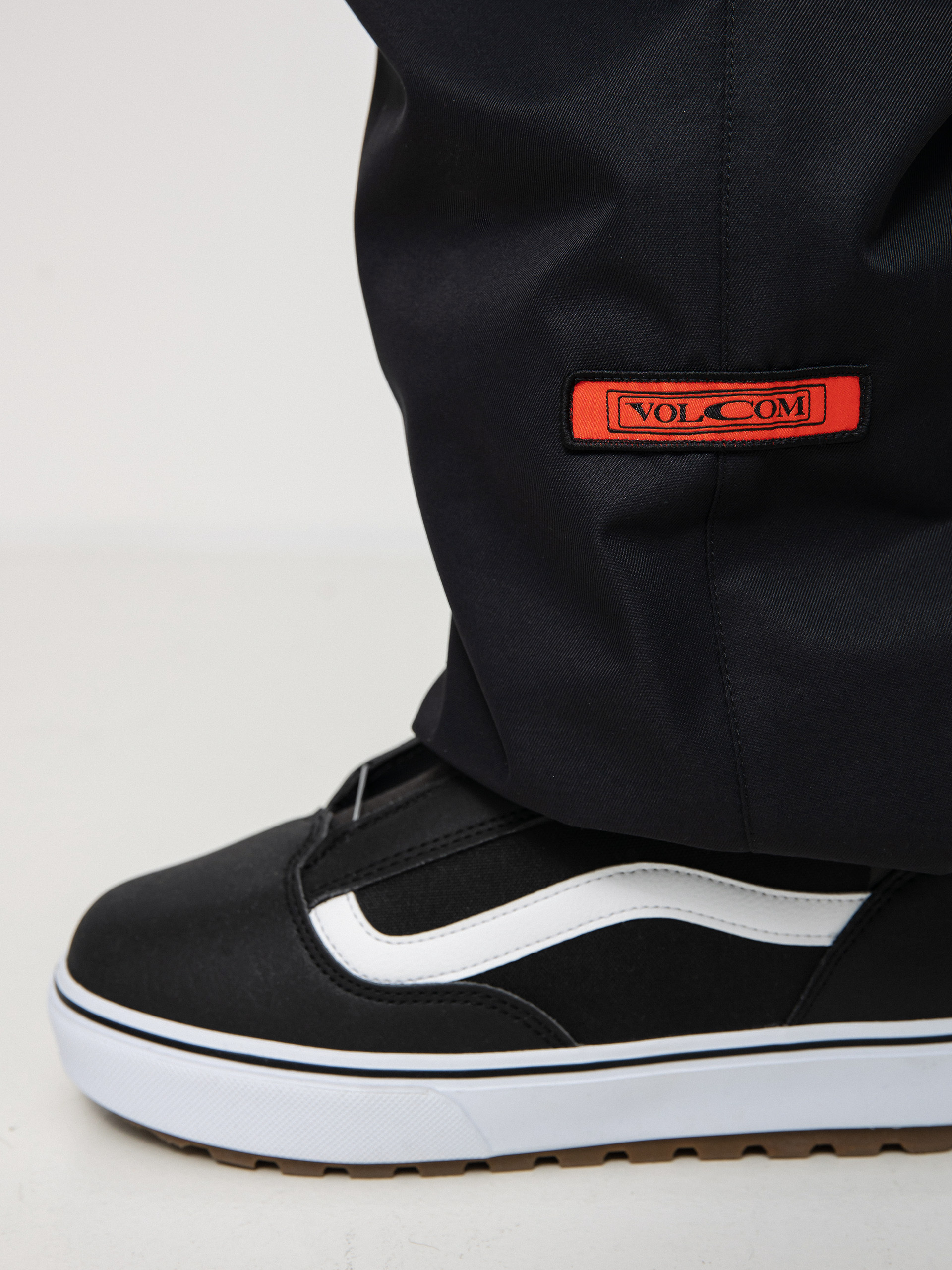 Męskie Spodnie snowboardowe Volcom Arthur (black)