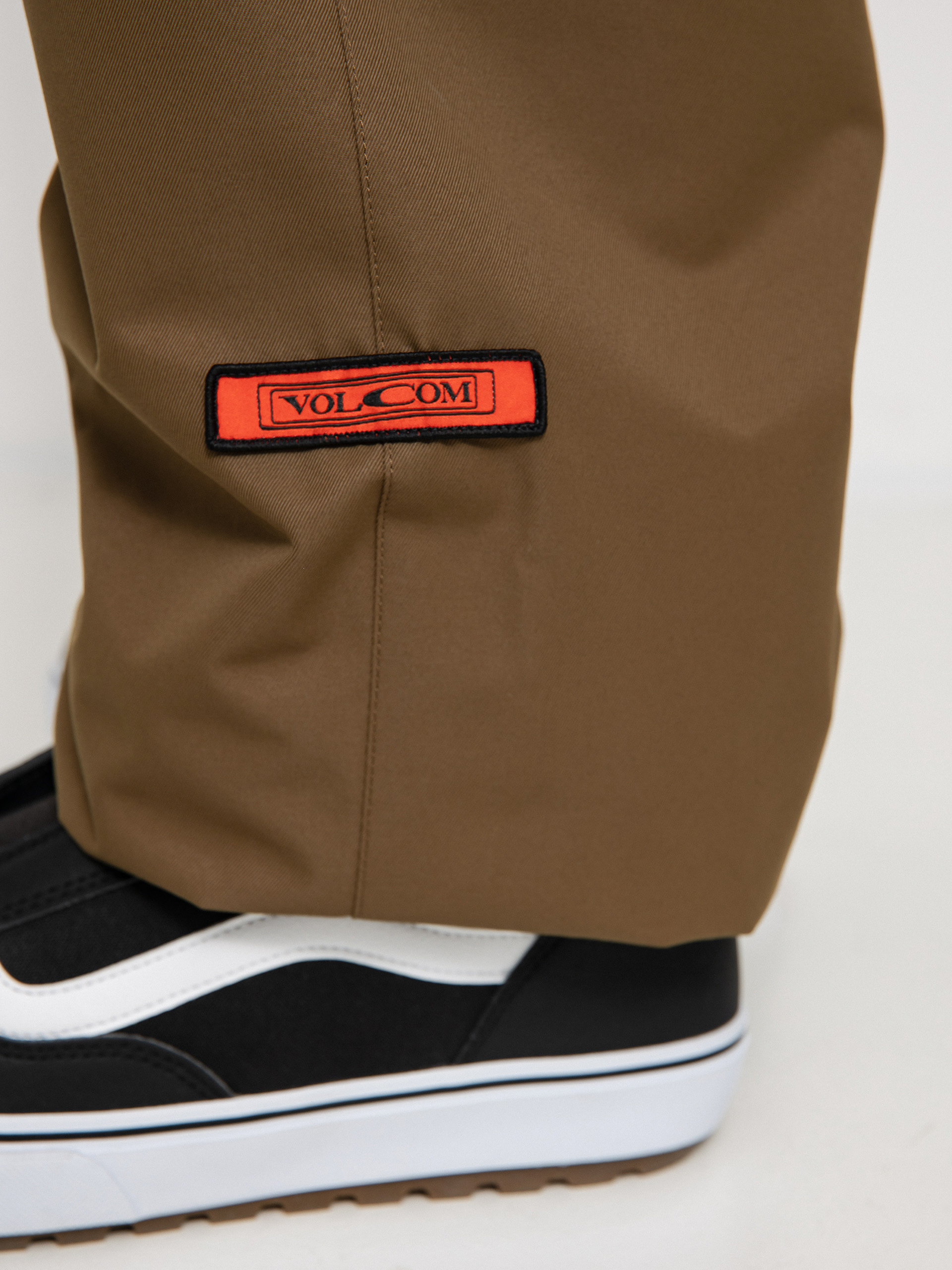 Męskie Spodnie snowboardowe Volcom Arthur (dark teak)