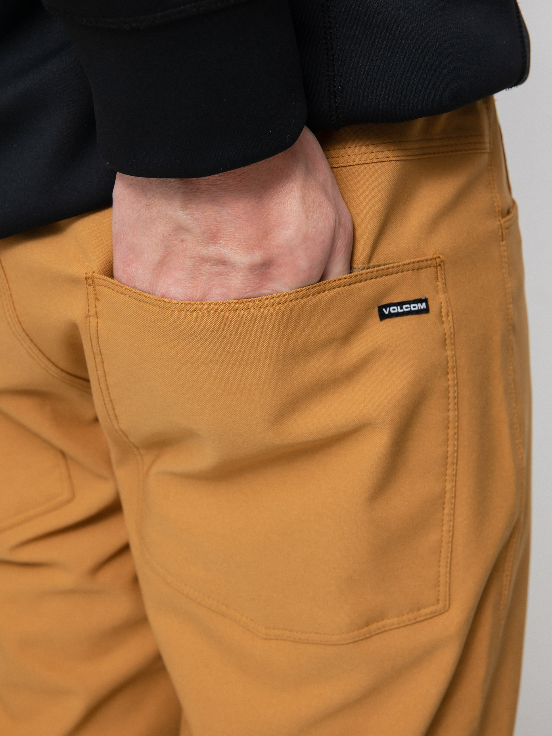 Męskie Spodnie snowboardowe Volcom 5 Pocket Tight (caramel)