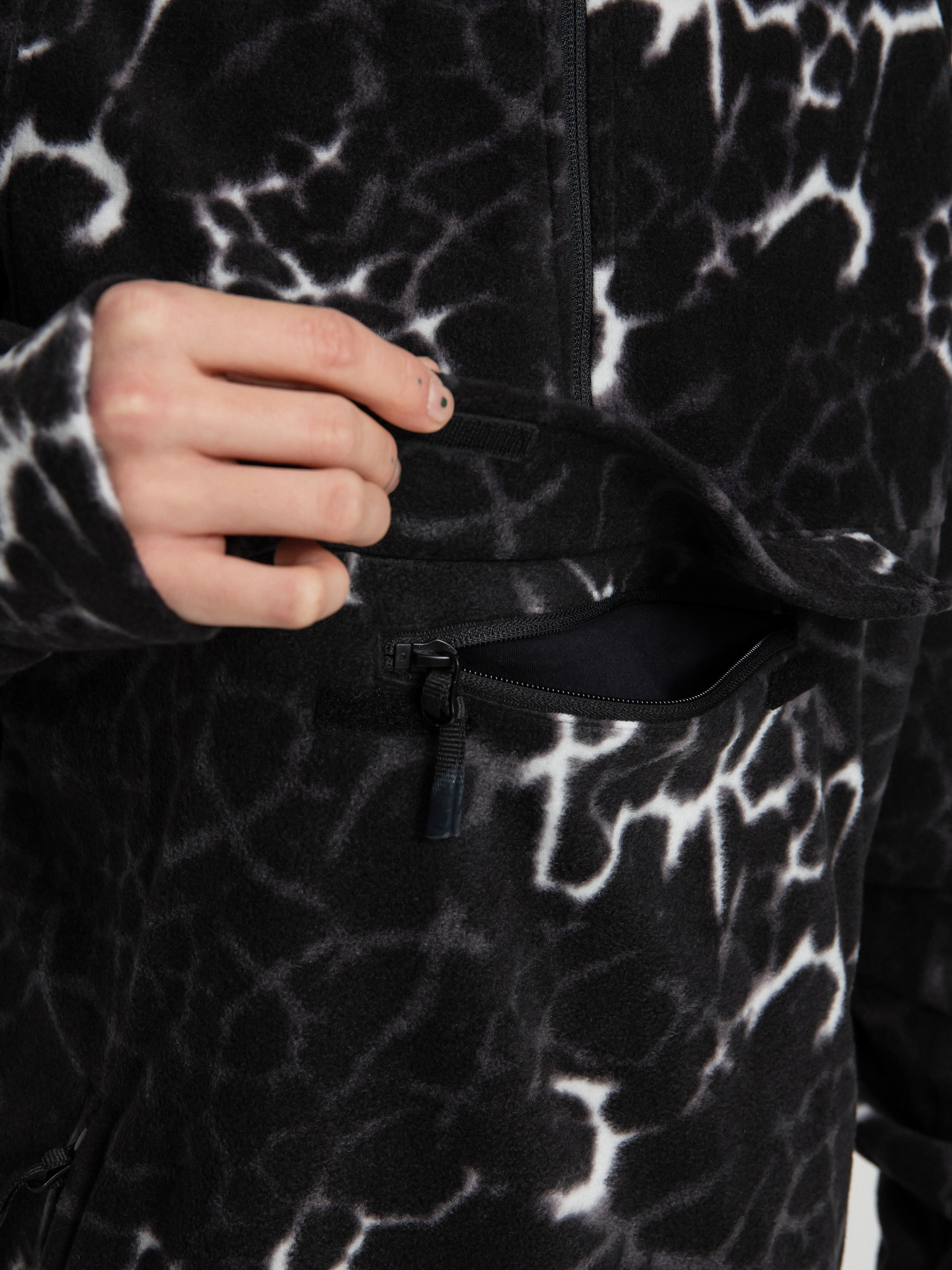 Męska Bluza aktywna Volcom V Science 1/2 Zip HD (black giraffe)