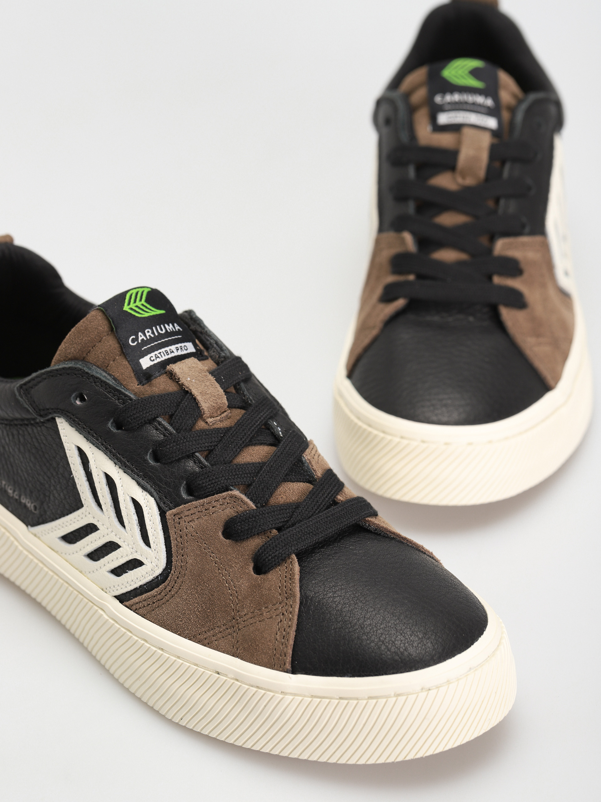 Buty Cariuma Catiba Pro (khaki)