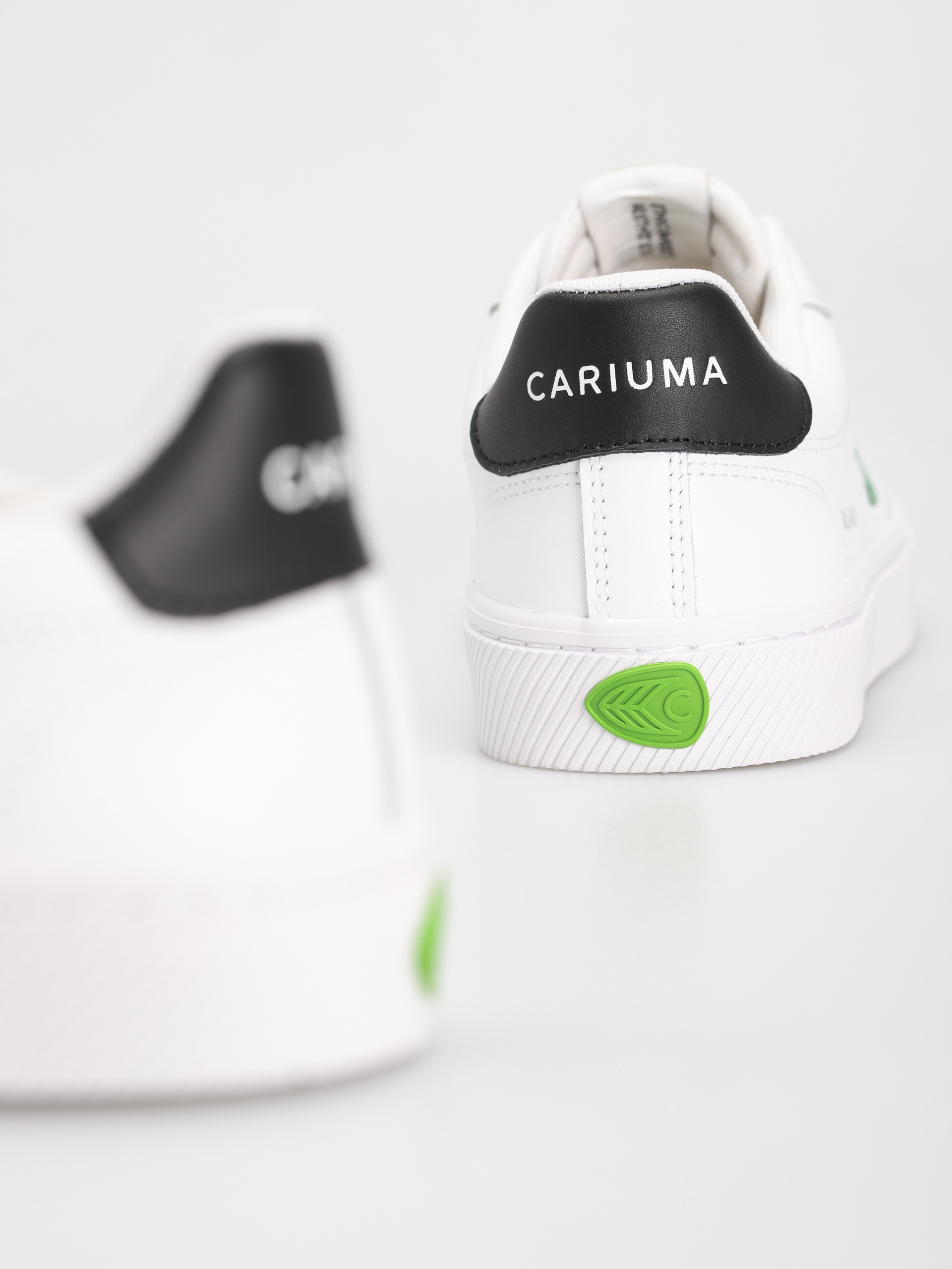 Buty Cariuma Salvas (white/green)