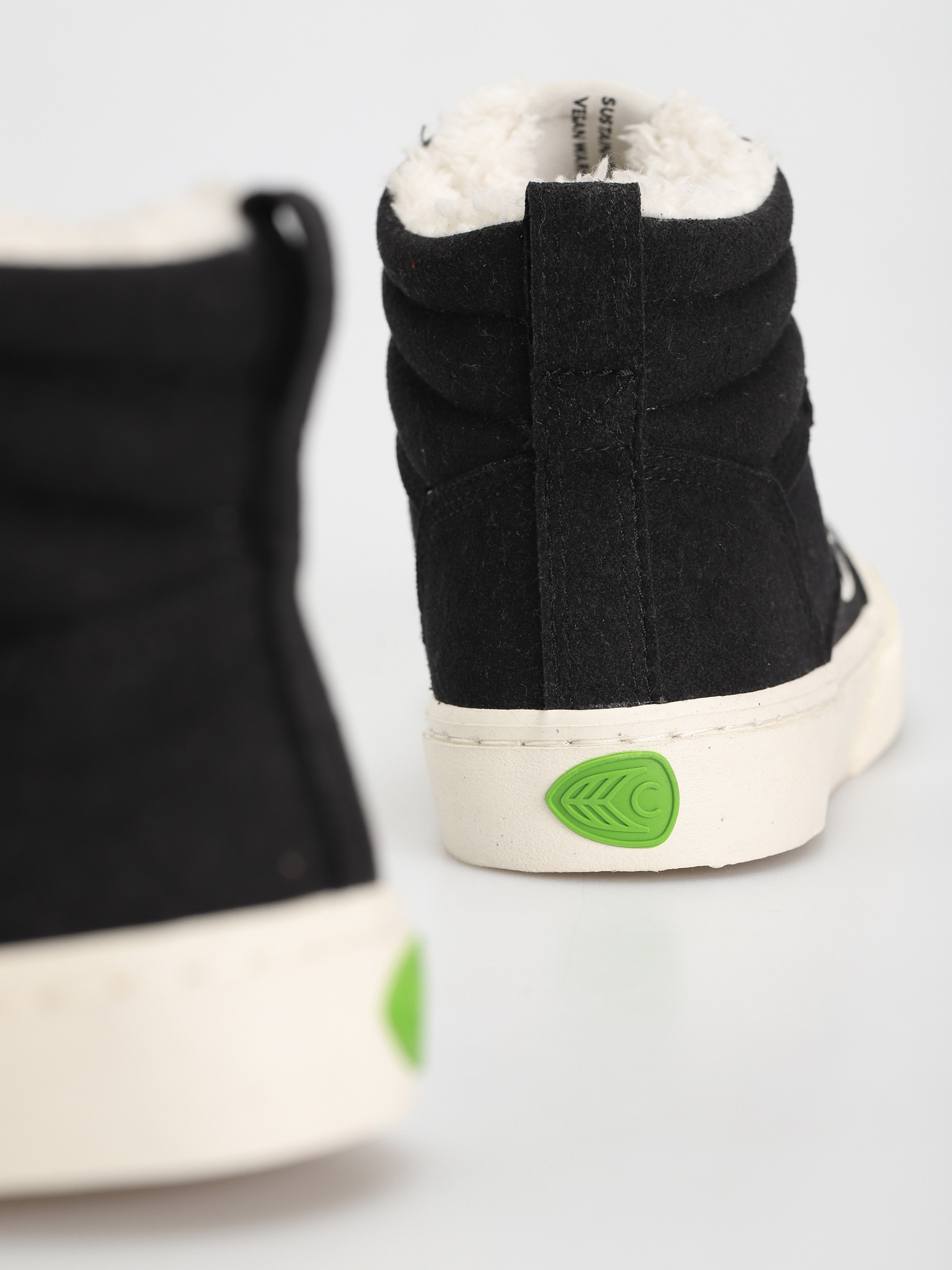 Buty Cariuma Caturi (black/ivory)