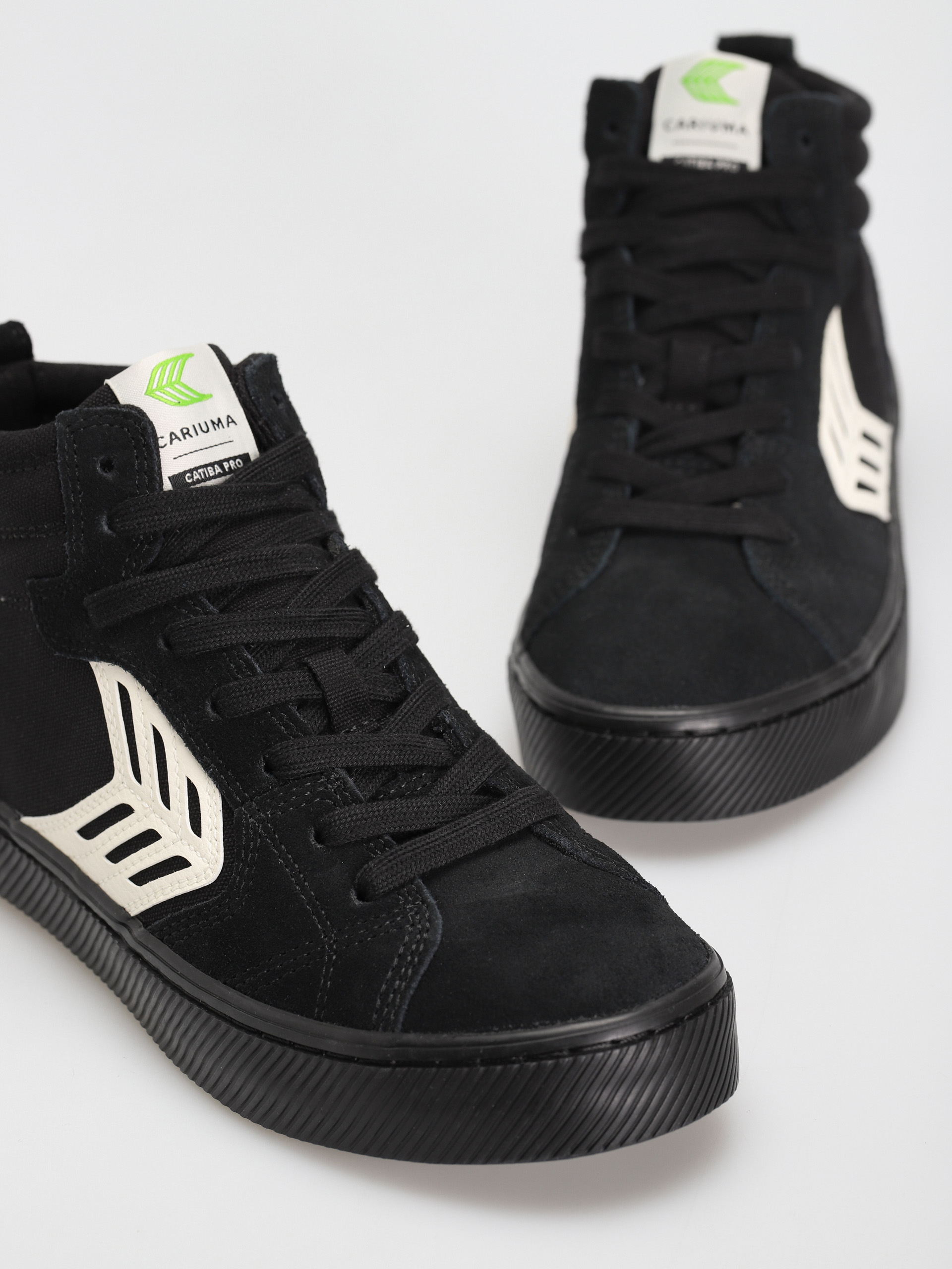 Buty Cariuma Catiba High Pro (all black)