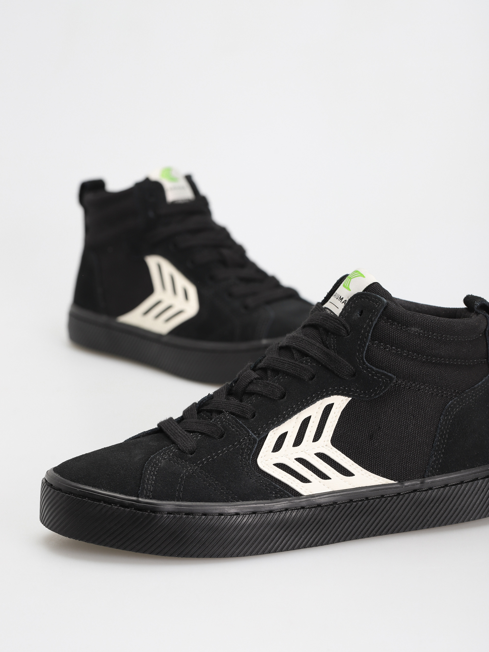 Buty Cariuma Catiba High Pro (all black)