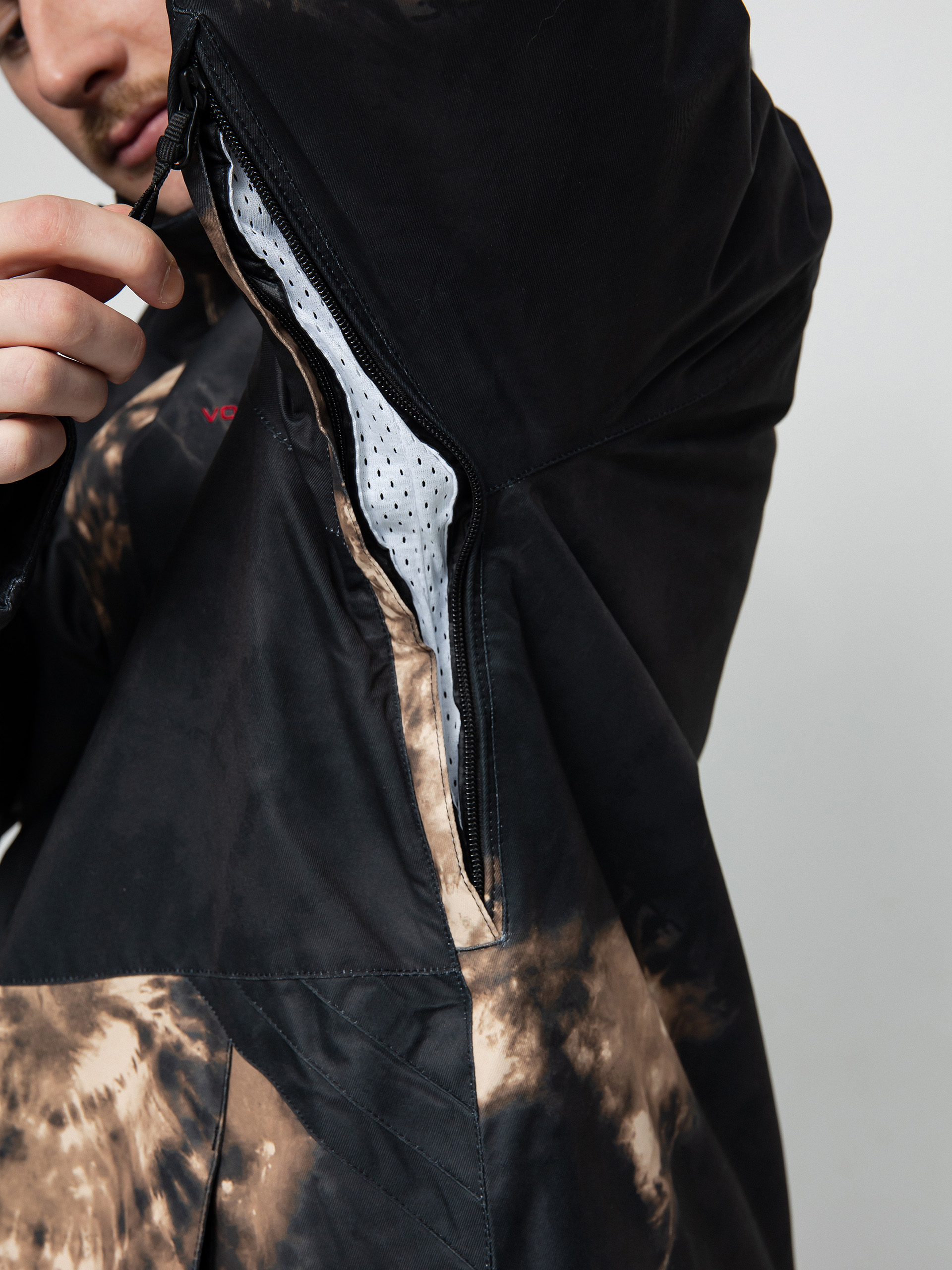 Męska Kurtka snowboardowa Volcom Iconic Stone Ins (bleach black)