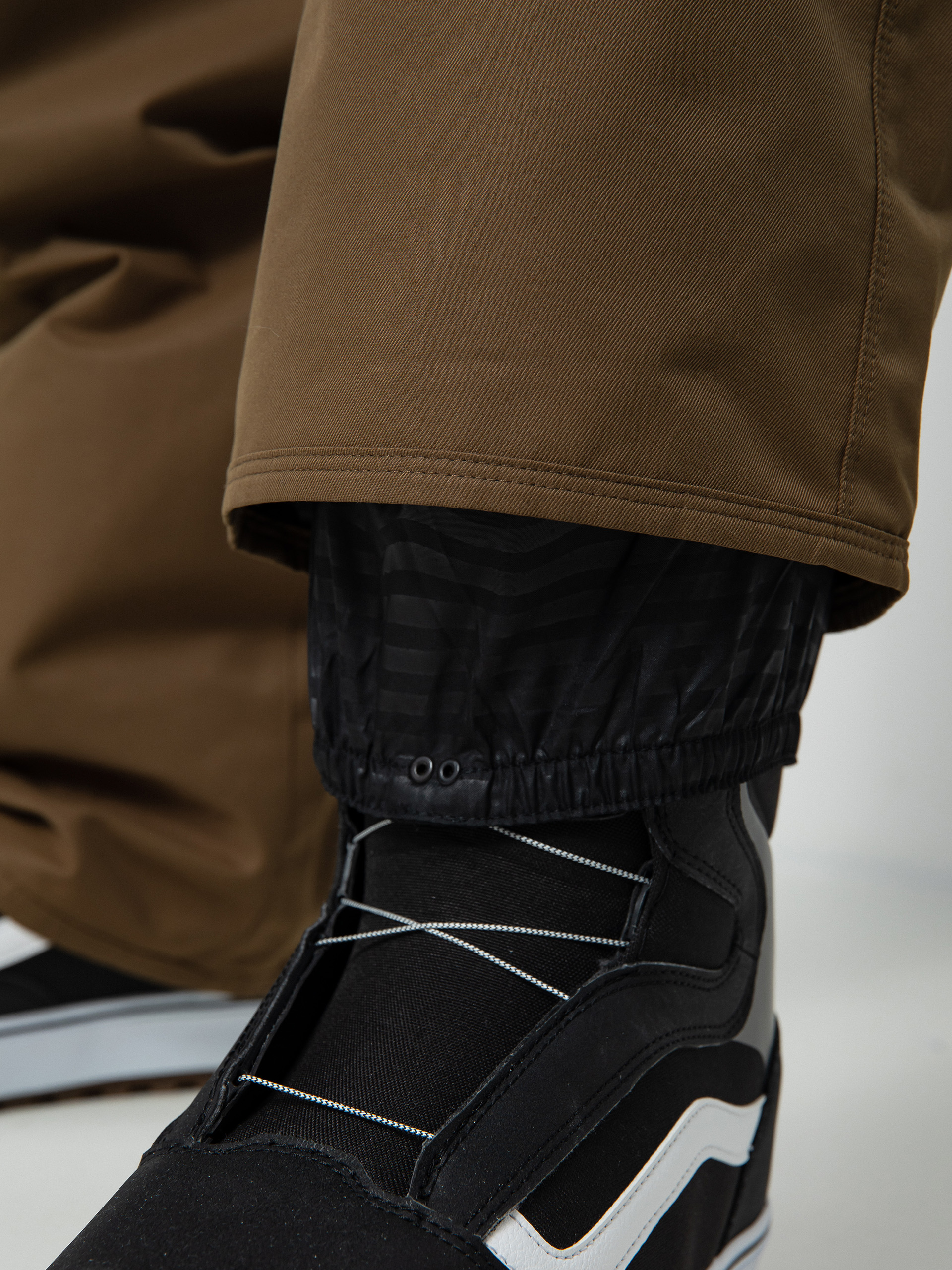 Męskie Spodnie snowboardowe Volcom 5 Pocket (dark teak)