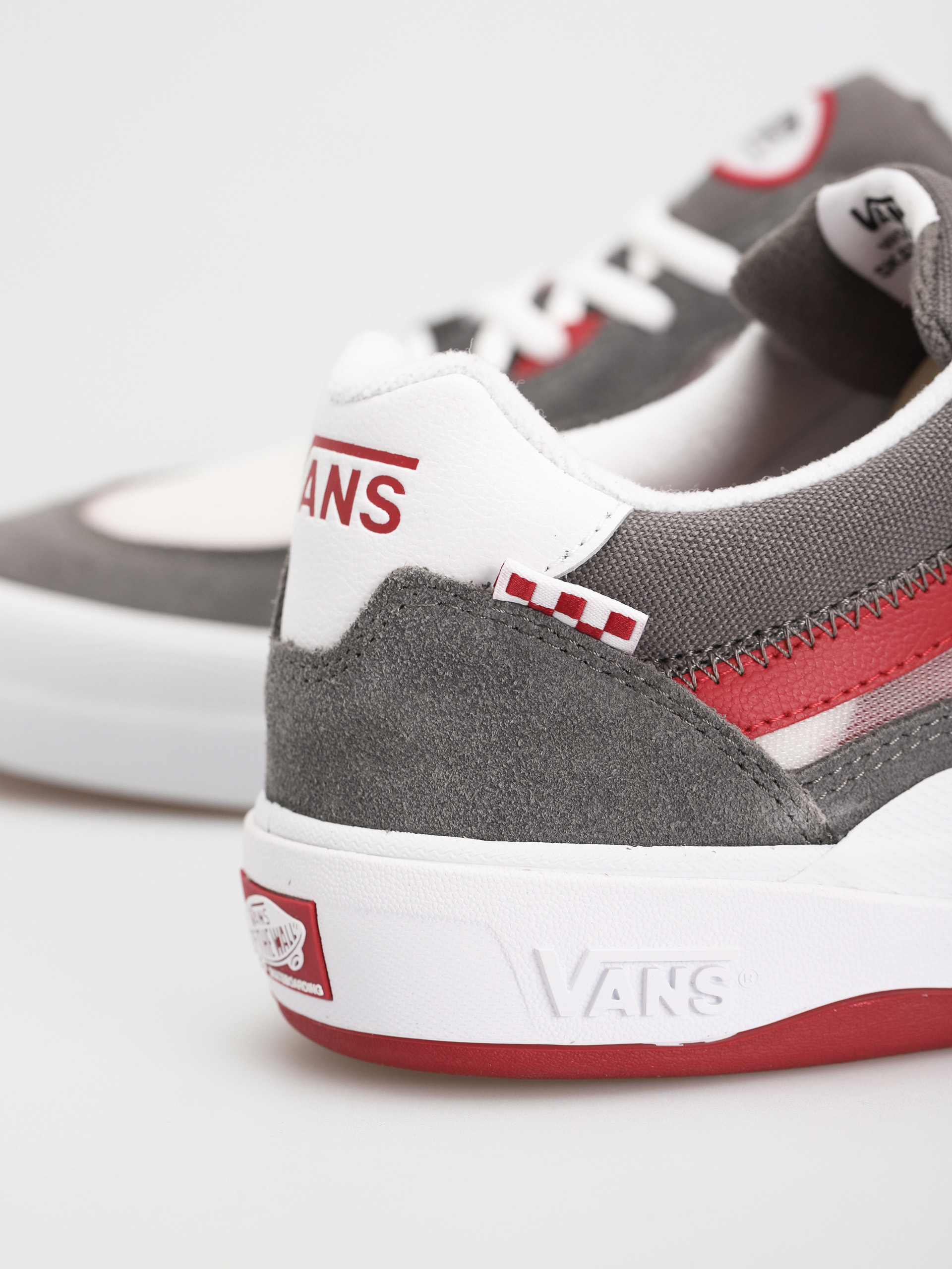 Buty Vans Wayvee (gray/red)