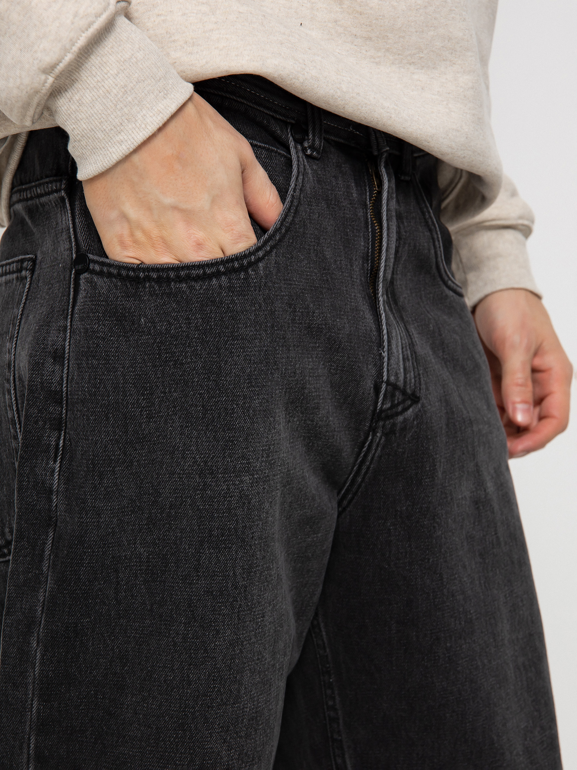 Spodnie MassDnm Bulb Jeans Baggy Fit (black washed)