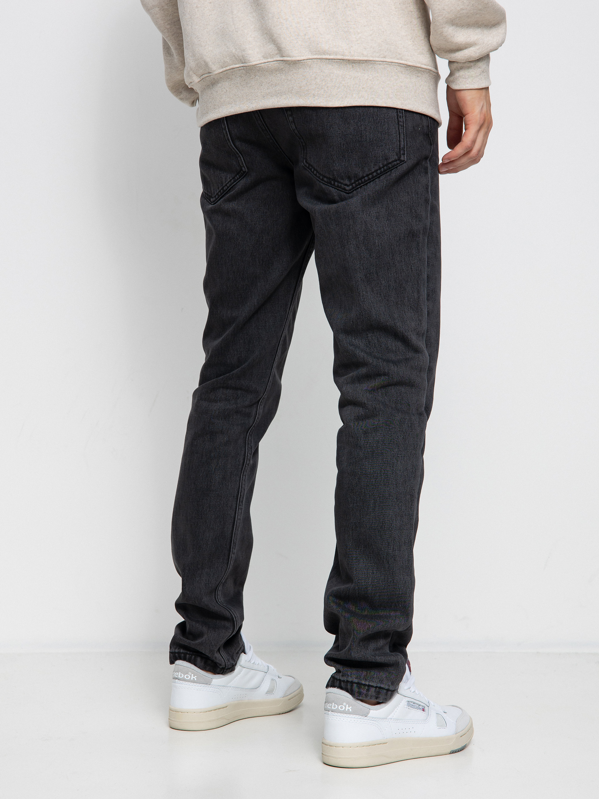 Spodnie MassDnm Signature 2.0 Jeans Tapered Fit (black washed)