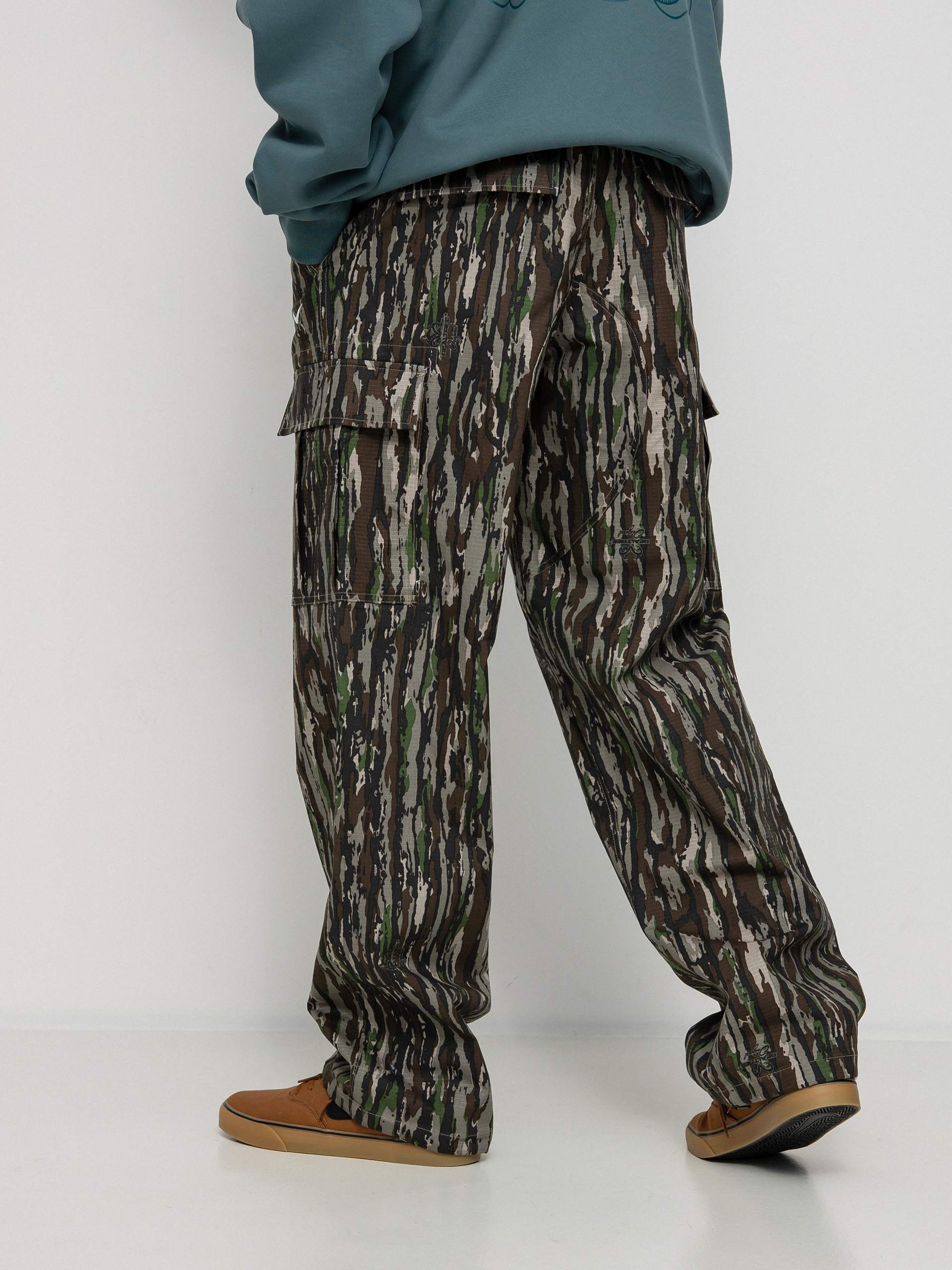 Spodnie Nike SB Kearny Crg Rtl Aop (khaki/white)