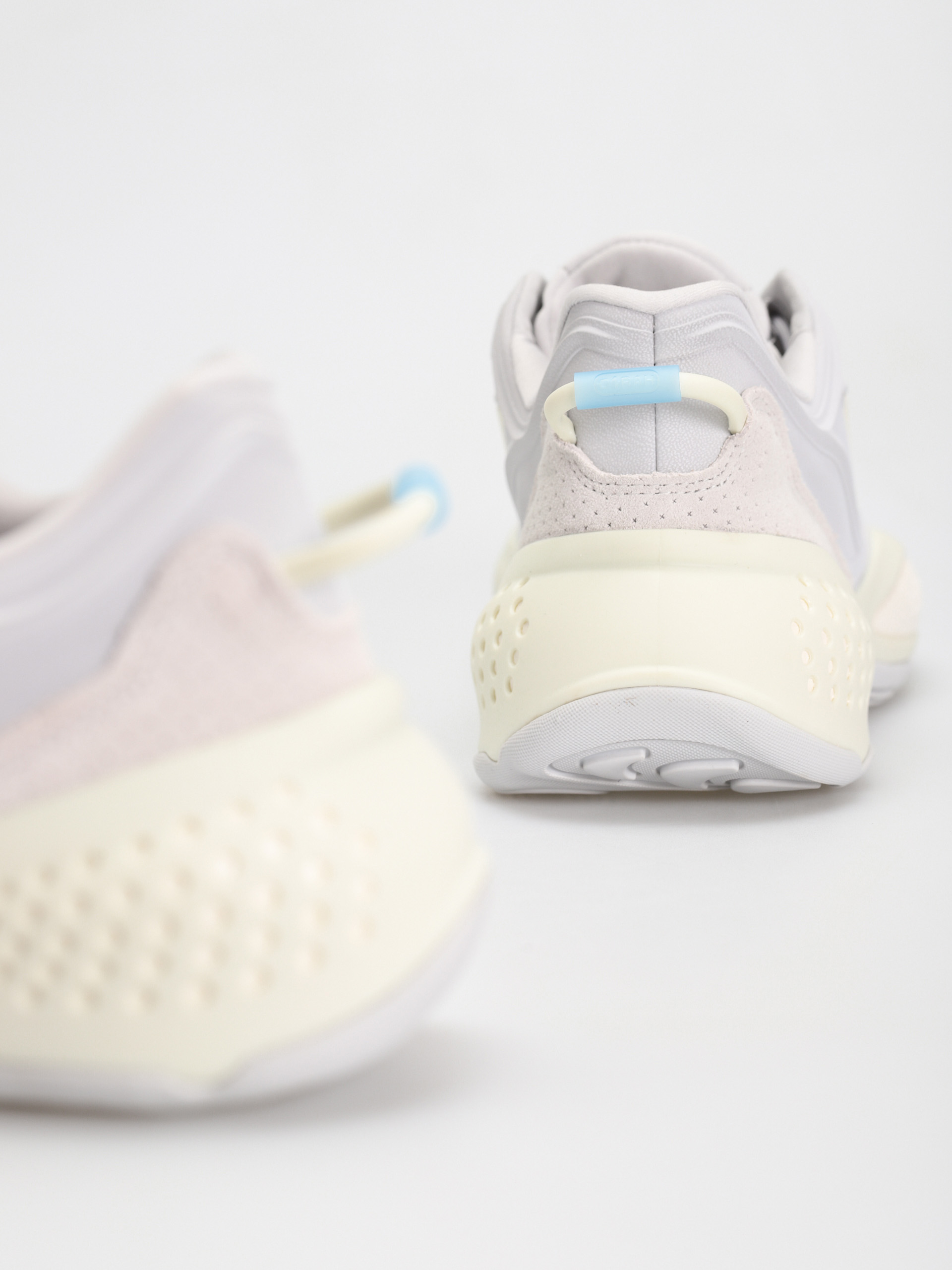 Buty adidas Originals Ozrah (lgsogr/owhite/cblack)