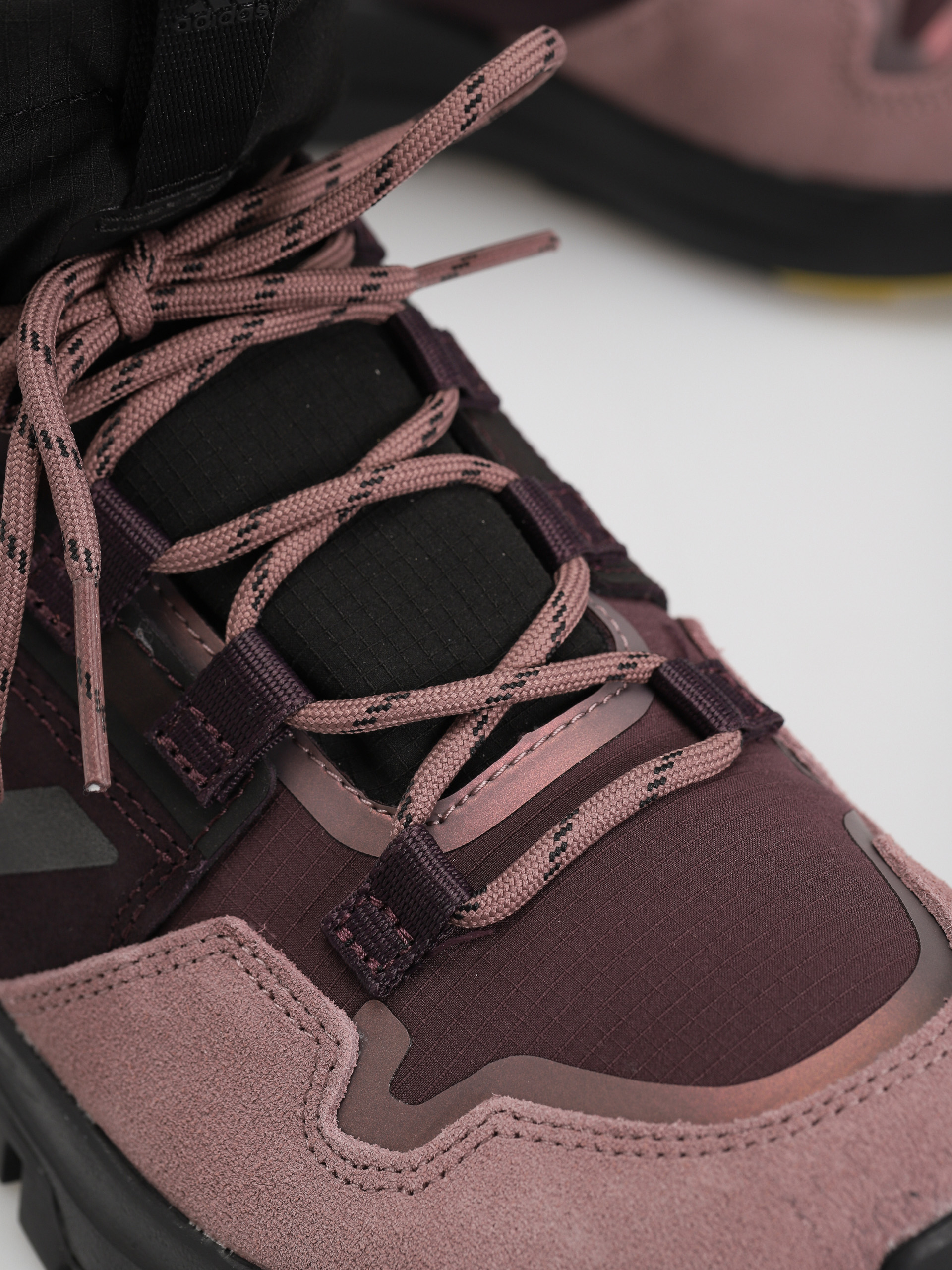 Buty adidas Originals Terrex Hikster Mid Cold Rdy Wmn (shamar/cblack/wonoxi)