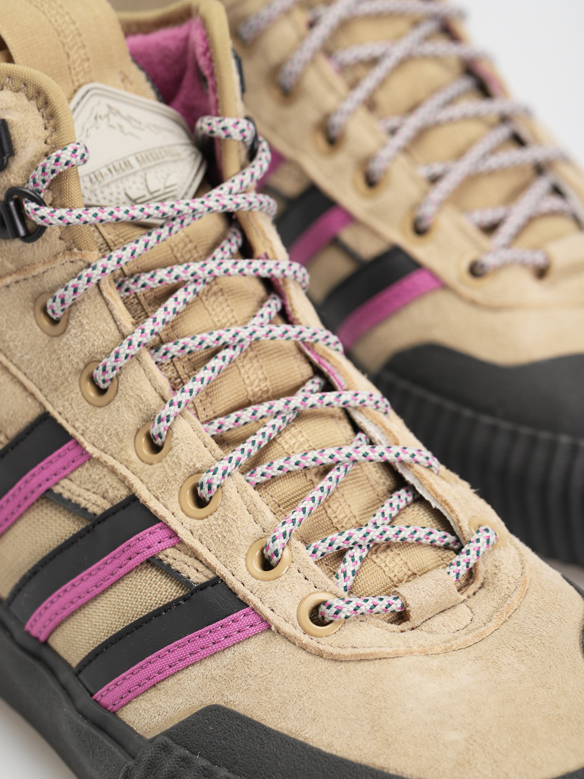 Buty adidas Originals Akando Atr (beiton/sepuli/carbon)