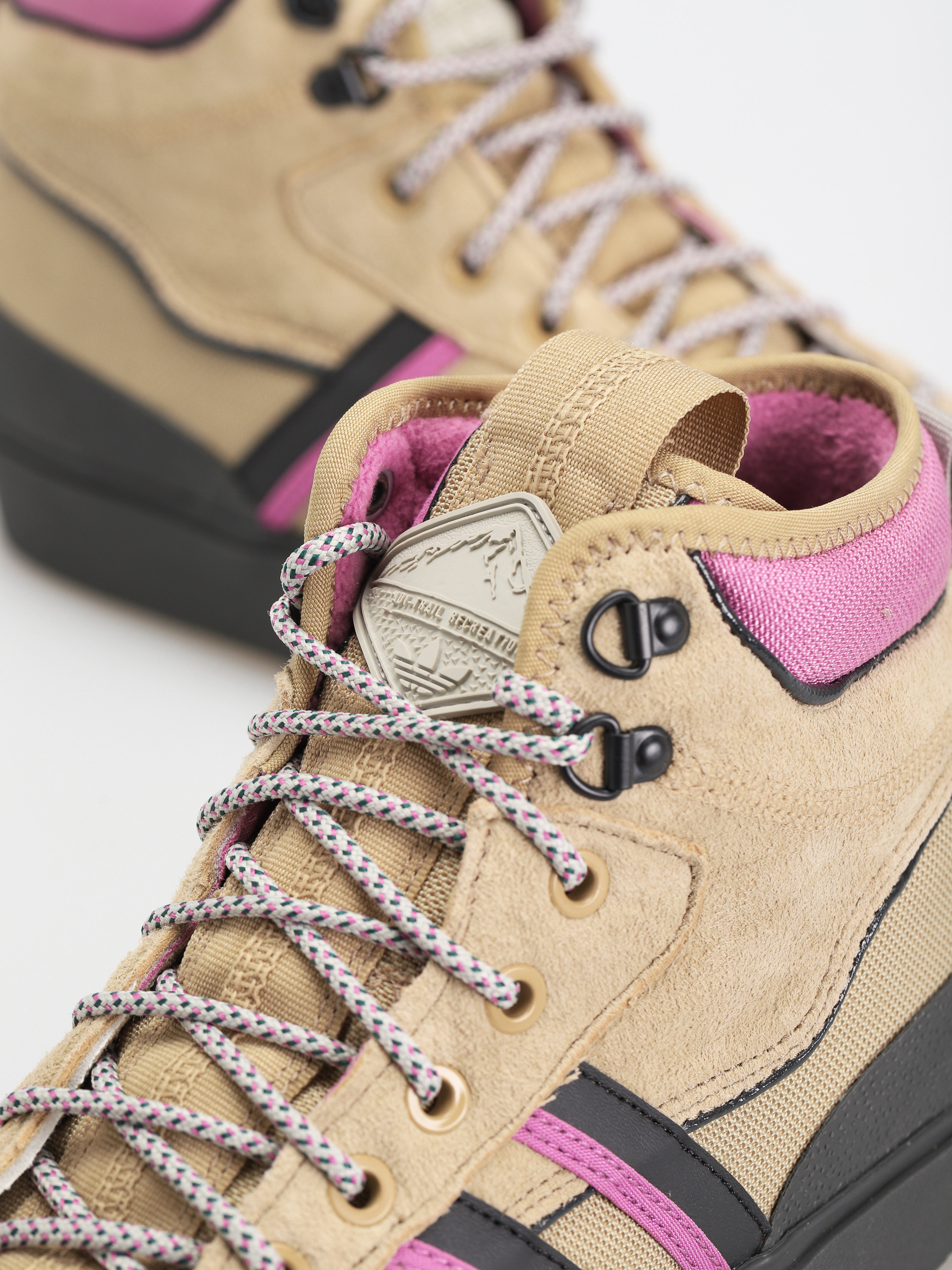 Buty adidas Originals Akando Atr (beiton/sepuli/carbon)