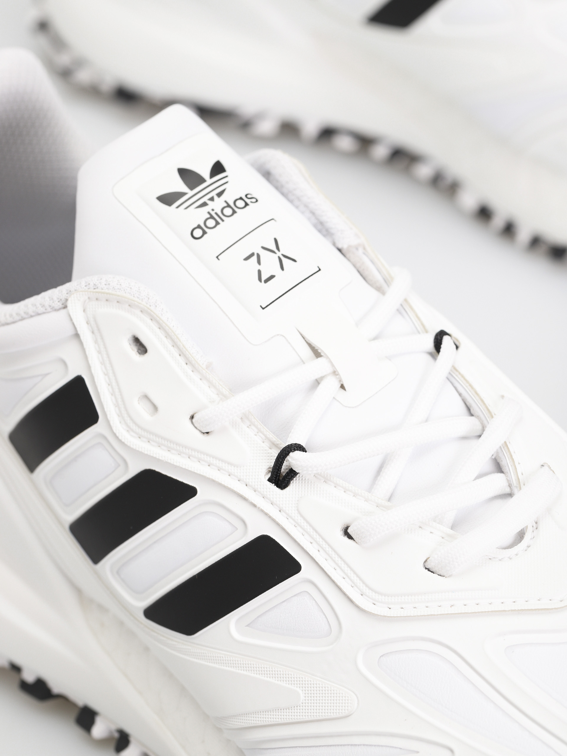 Buty adidas Originals Zx 2K Boost 2.0 Trail (ftwwht/cblack/grefiv)