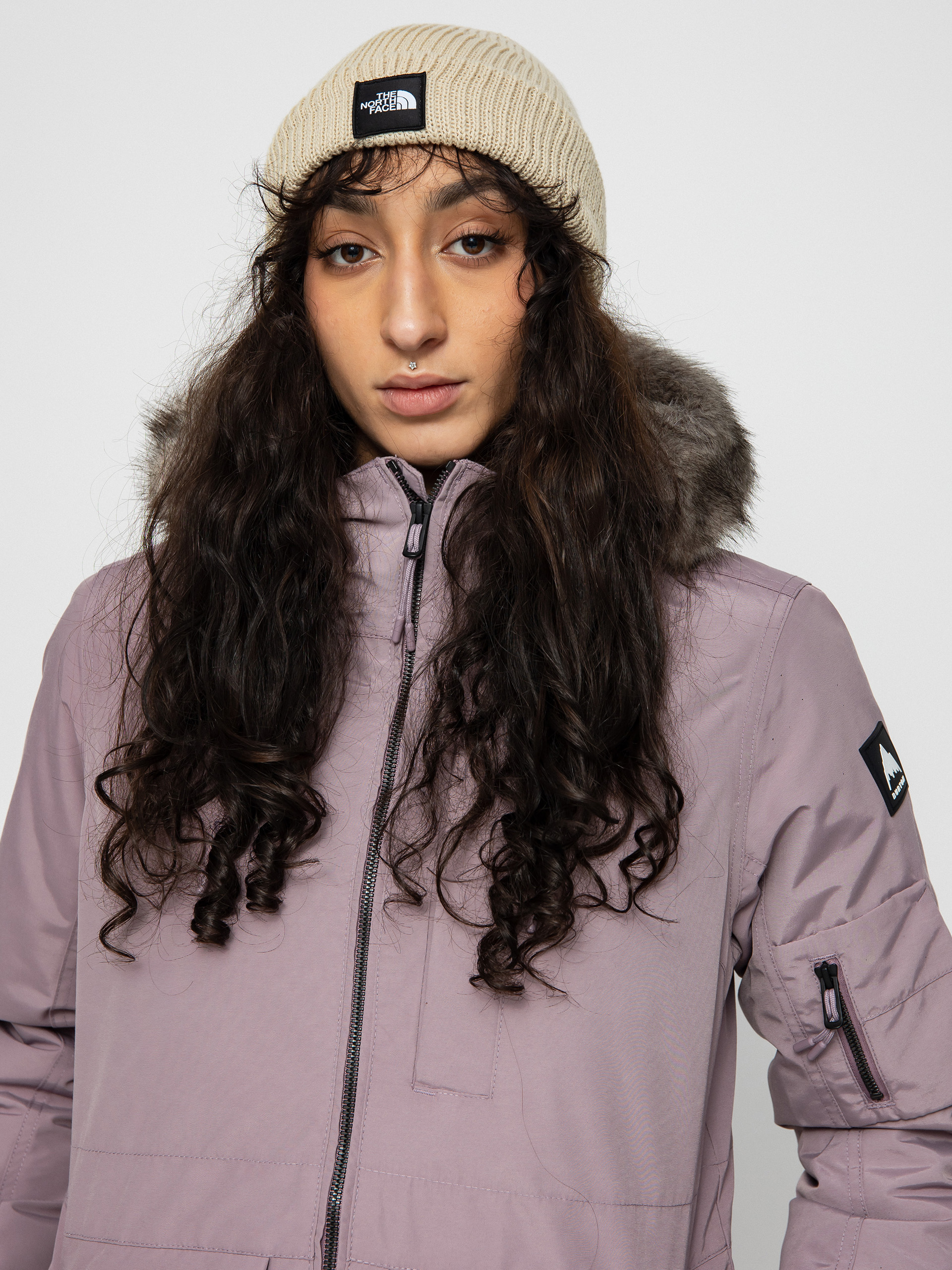 Kurtka Burton Saxton Parka Wmn (elderberry)