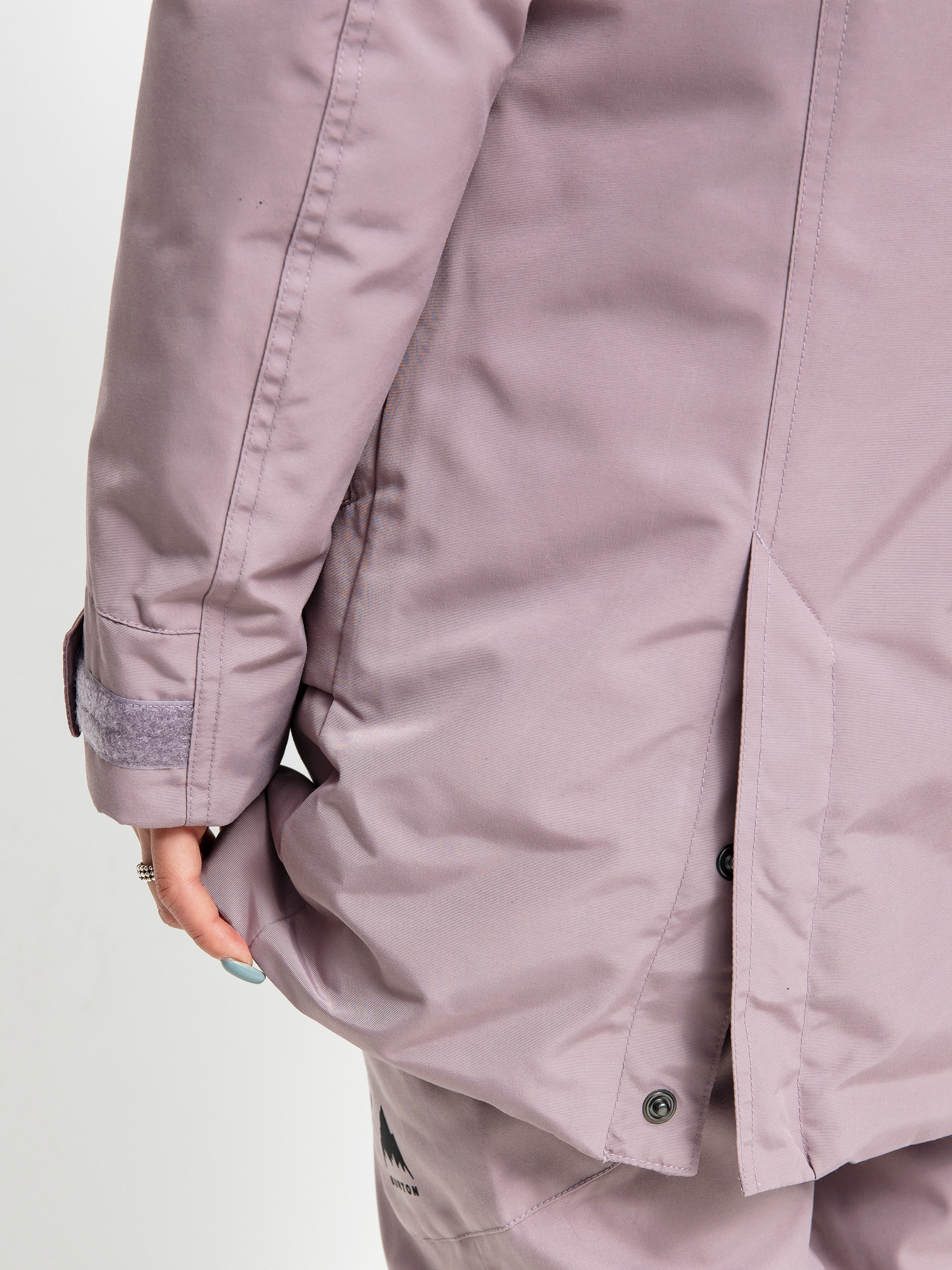 Kurtka Burton Saxton Parka Wmn (elderberry)