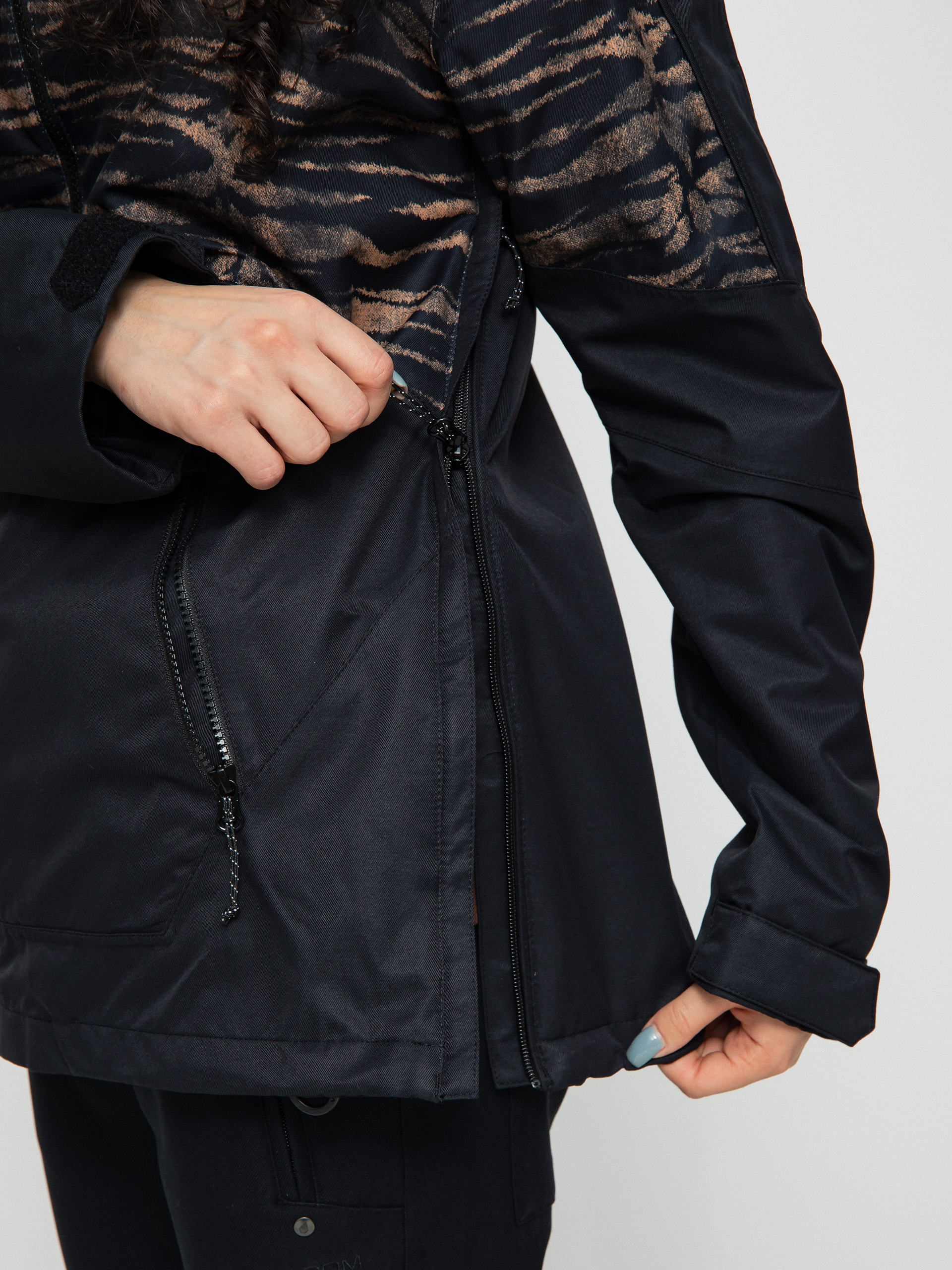 Damska Kurtka snowboardowa Volcom Mirror Pullover (tiger print)