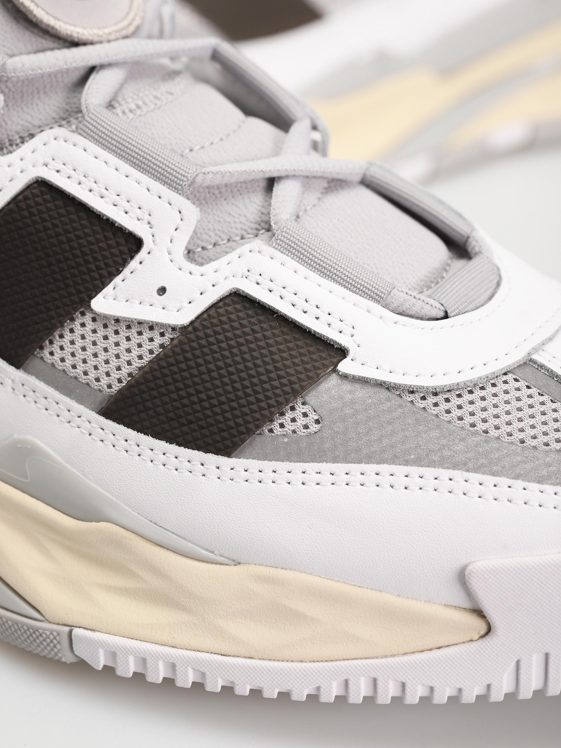 Buty adidas Originals Niteball (ftwwht/cblack/gretwo)