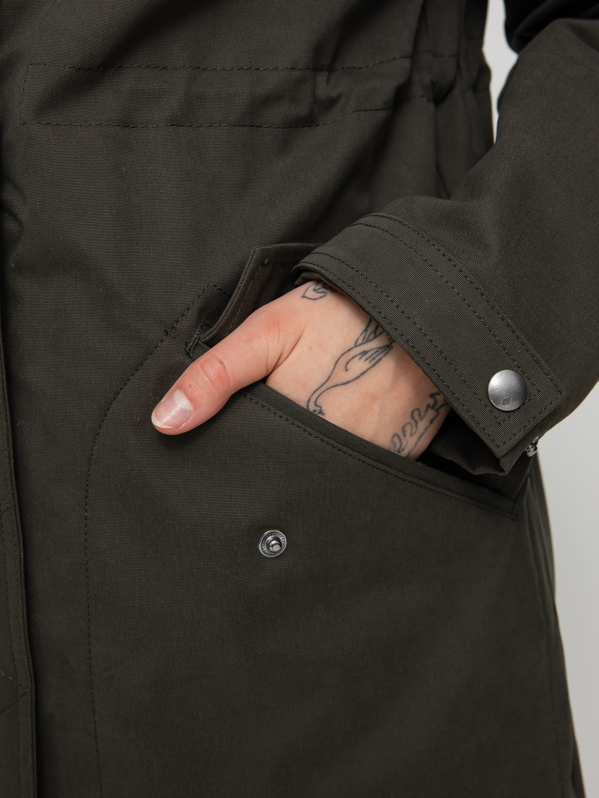 Kurtka Volcom Less Is More 5K Parka Wmn (rinsed black)