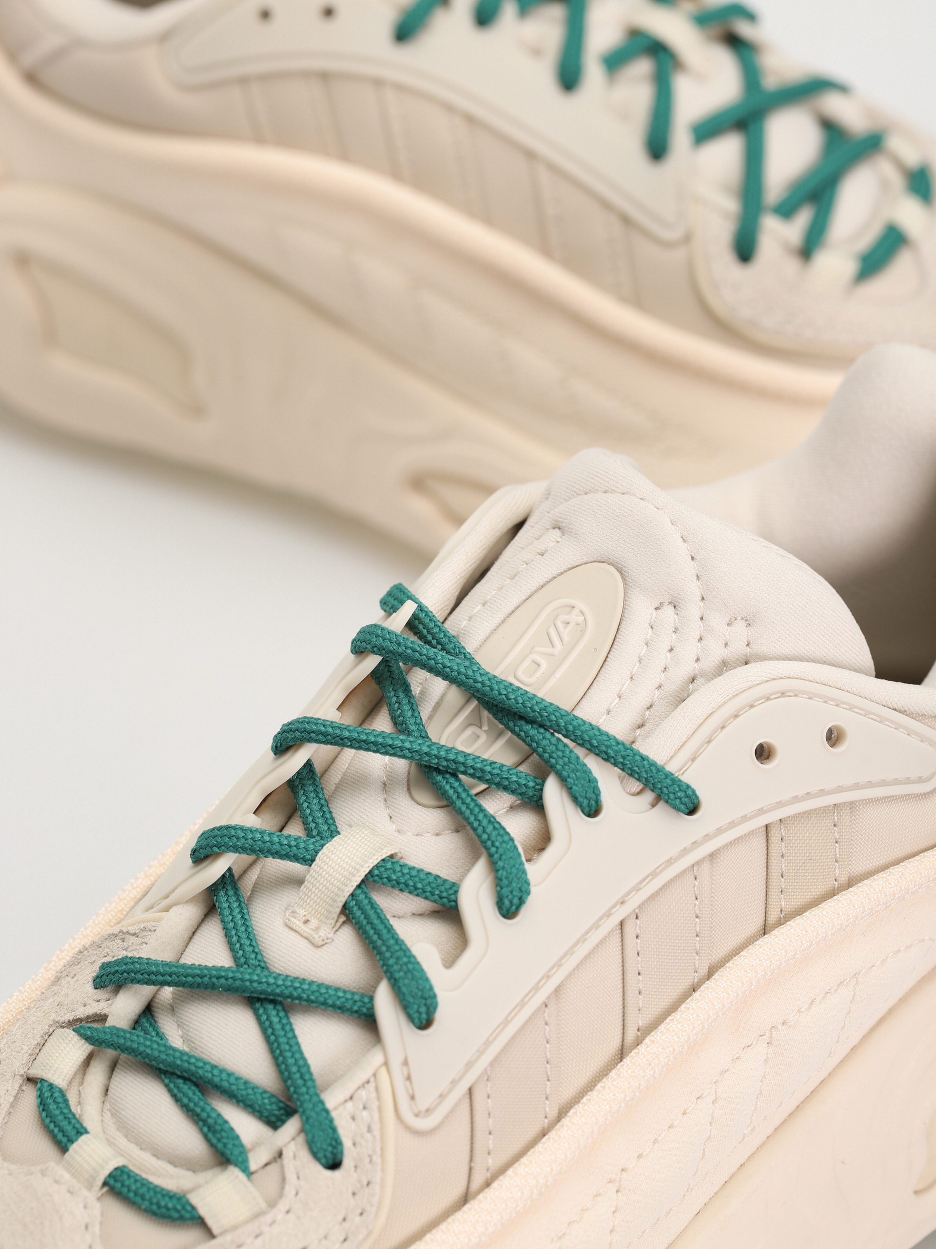 Buty adidas Originals Oznova (alumin/ecrtin/lusgrn)