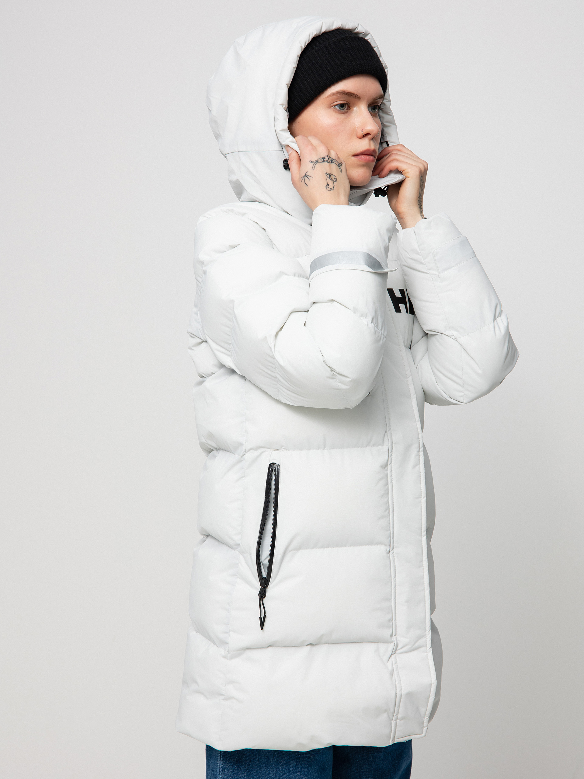 Kurtka Helly Hansen Adore Puffy Parka Wmn (nimbus cloud)