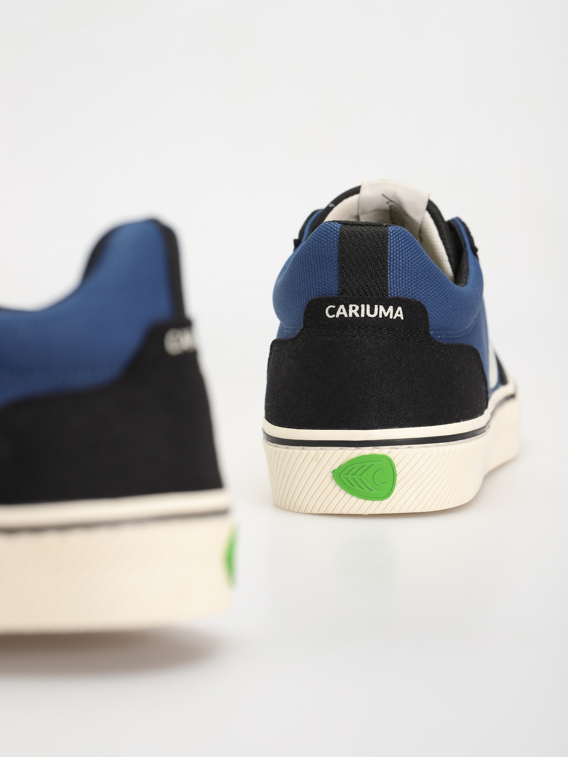 Buty Cariuma Vallely (mystery blue)