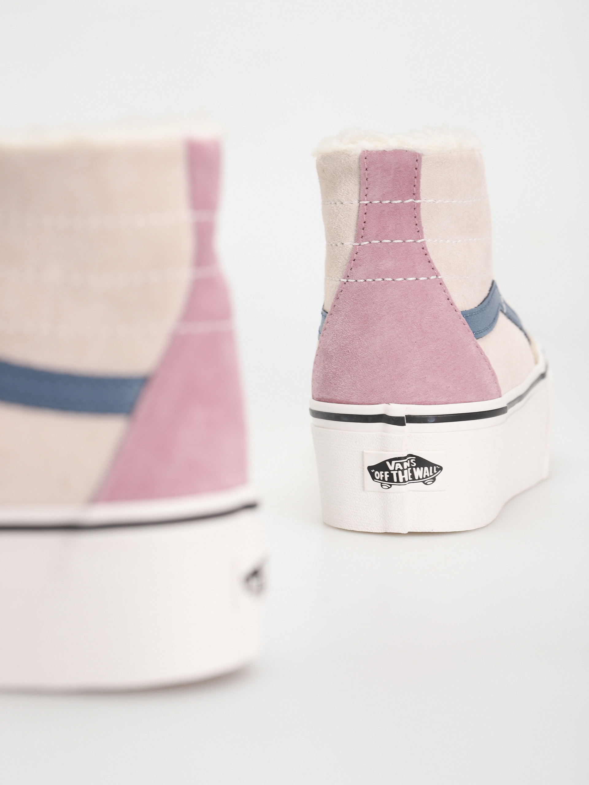 Buty Vans Sk8 Hi Tapered Stackform (pig suede/sherpa multi color)