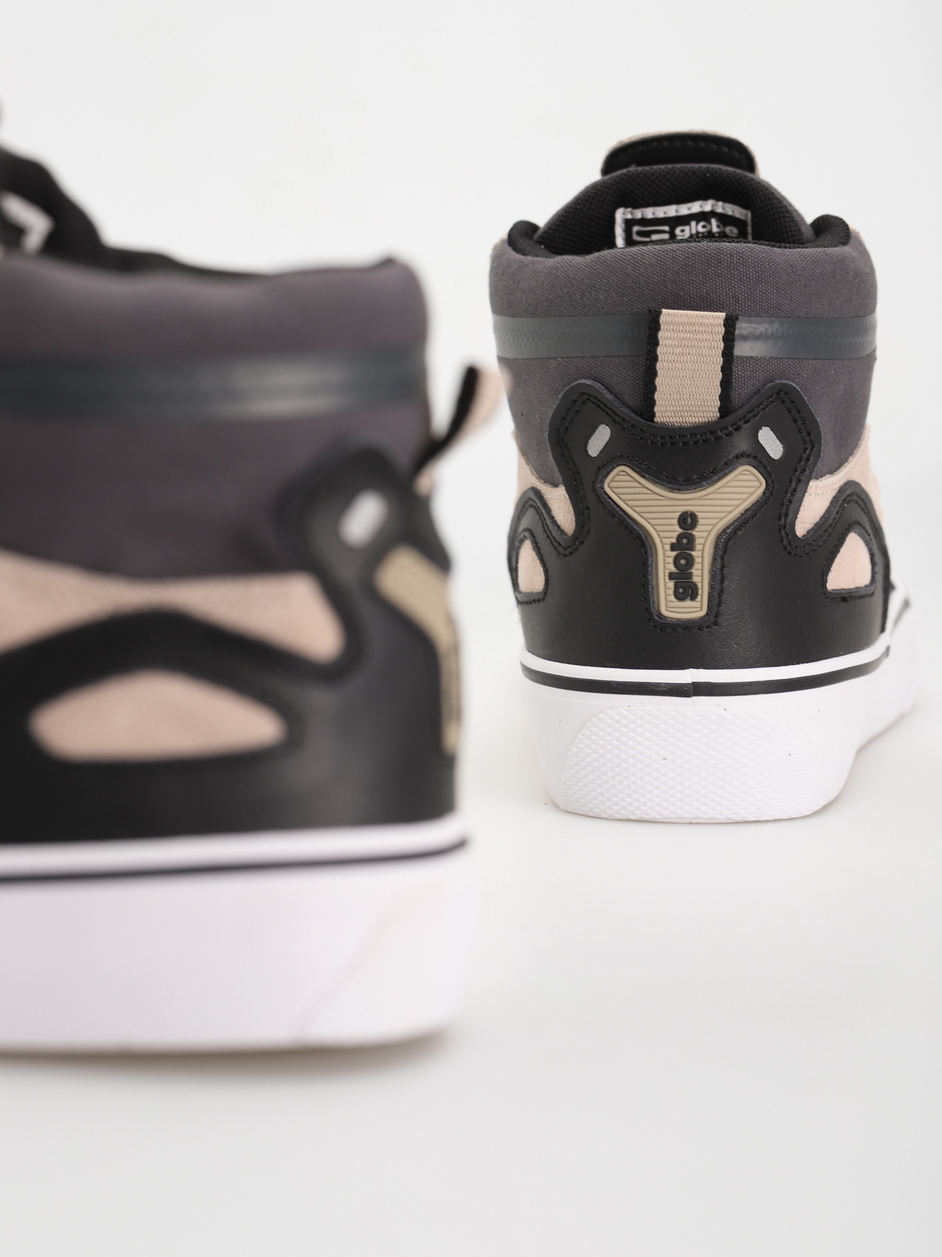 Buty Globe Dimension (khaki/black)