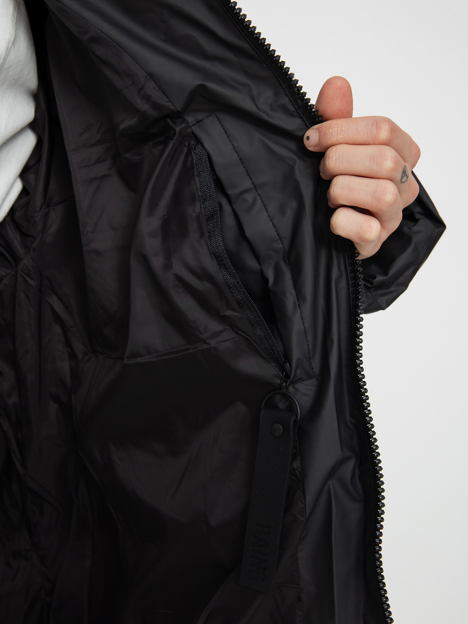 Kurtka Rains Puffer Jacket (black)