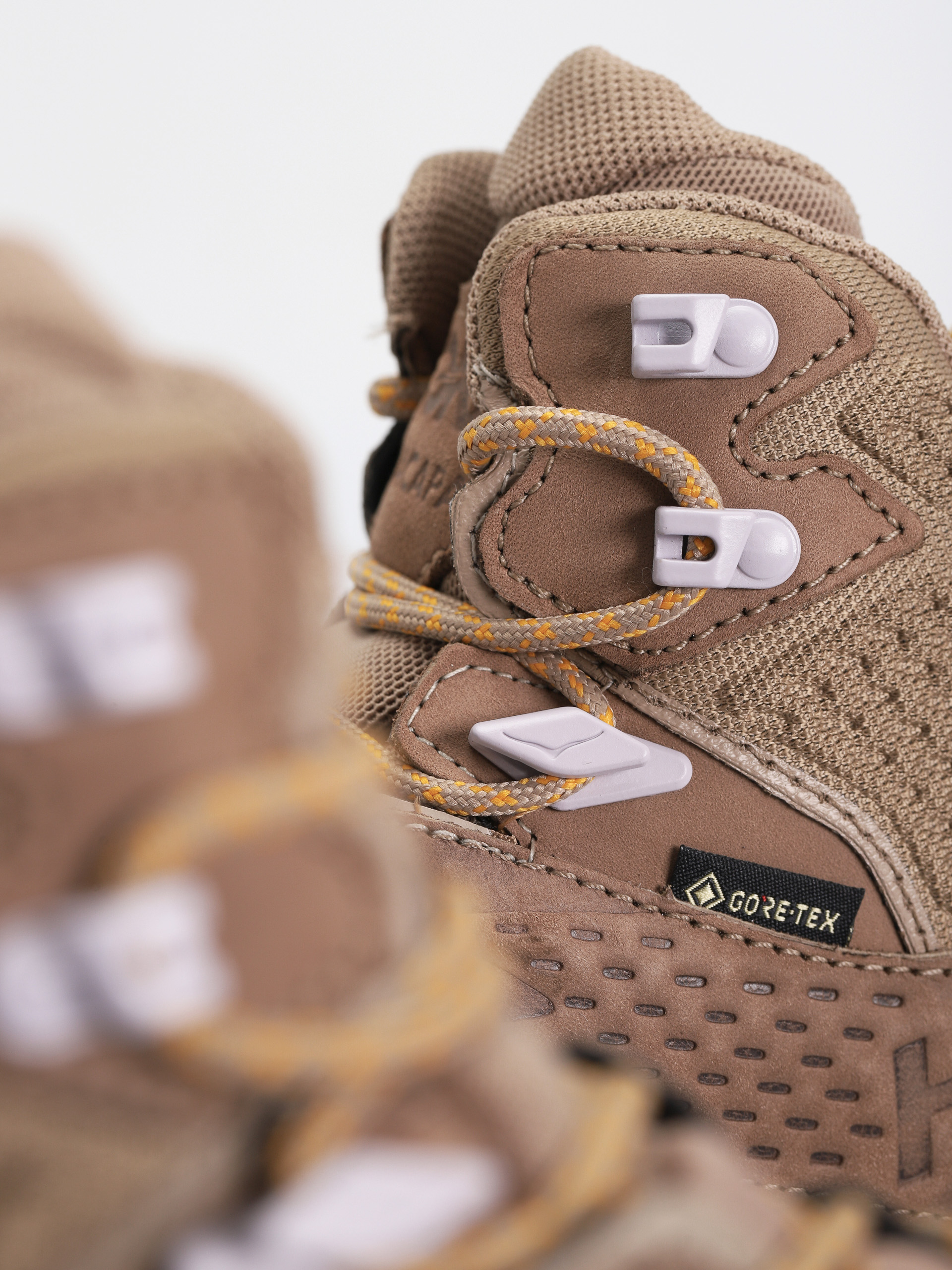 Buty Hoka One One Anacapa Mid GTX Wmn (dune/lilac marble)