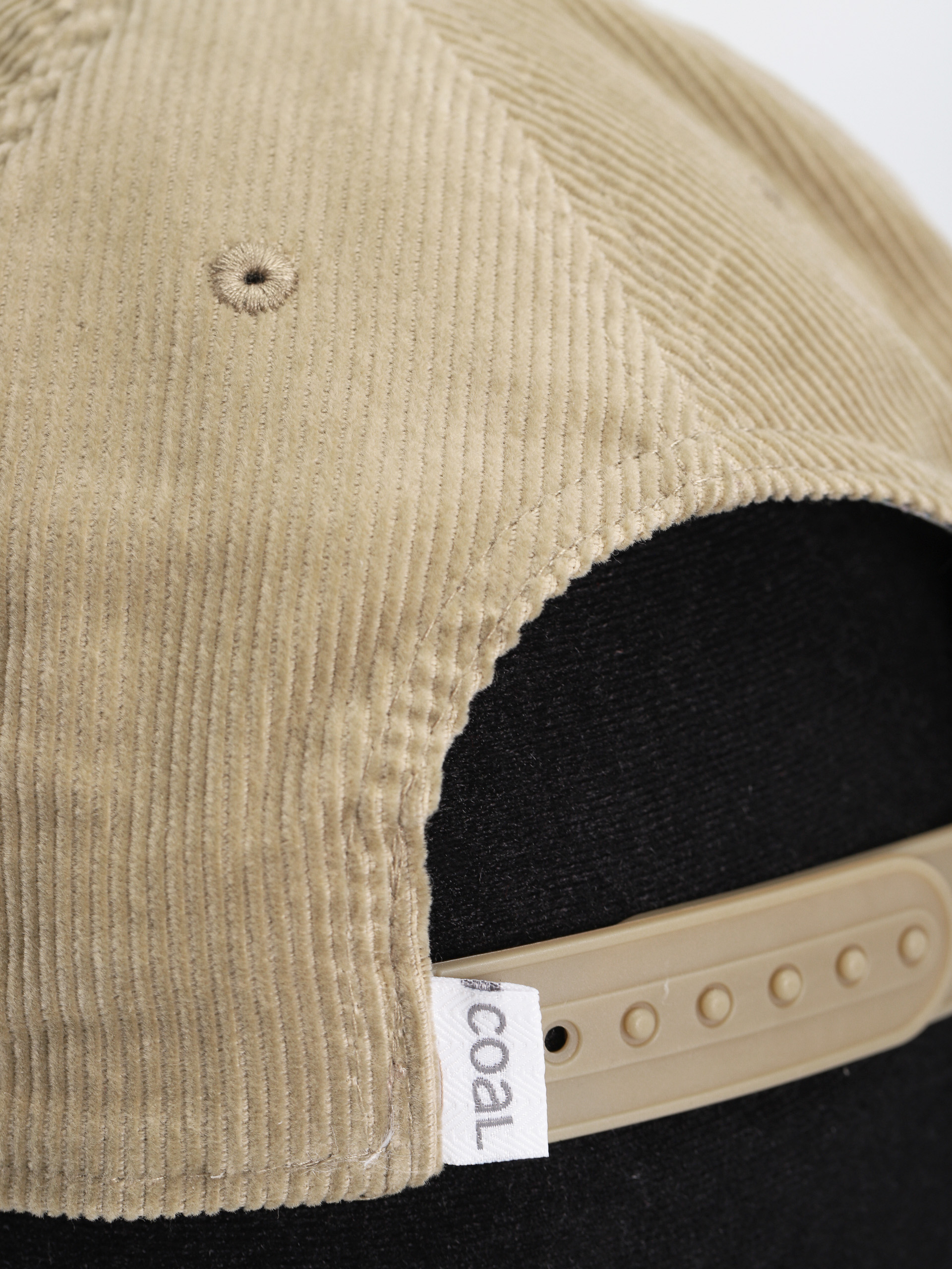 Czapka z daszkiem Coal The Wilderness Low (light khaki orca)