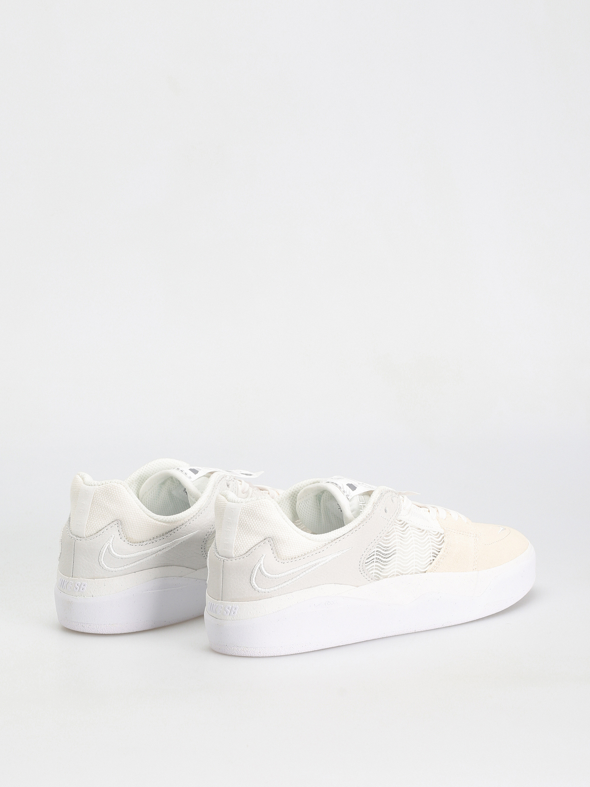 Buty Nike SB Ishod Prm (summit white/summit white summit white)