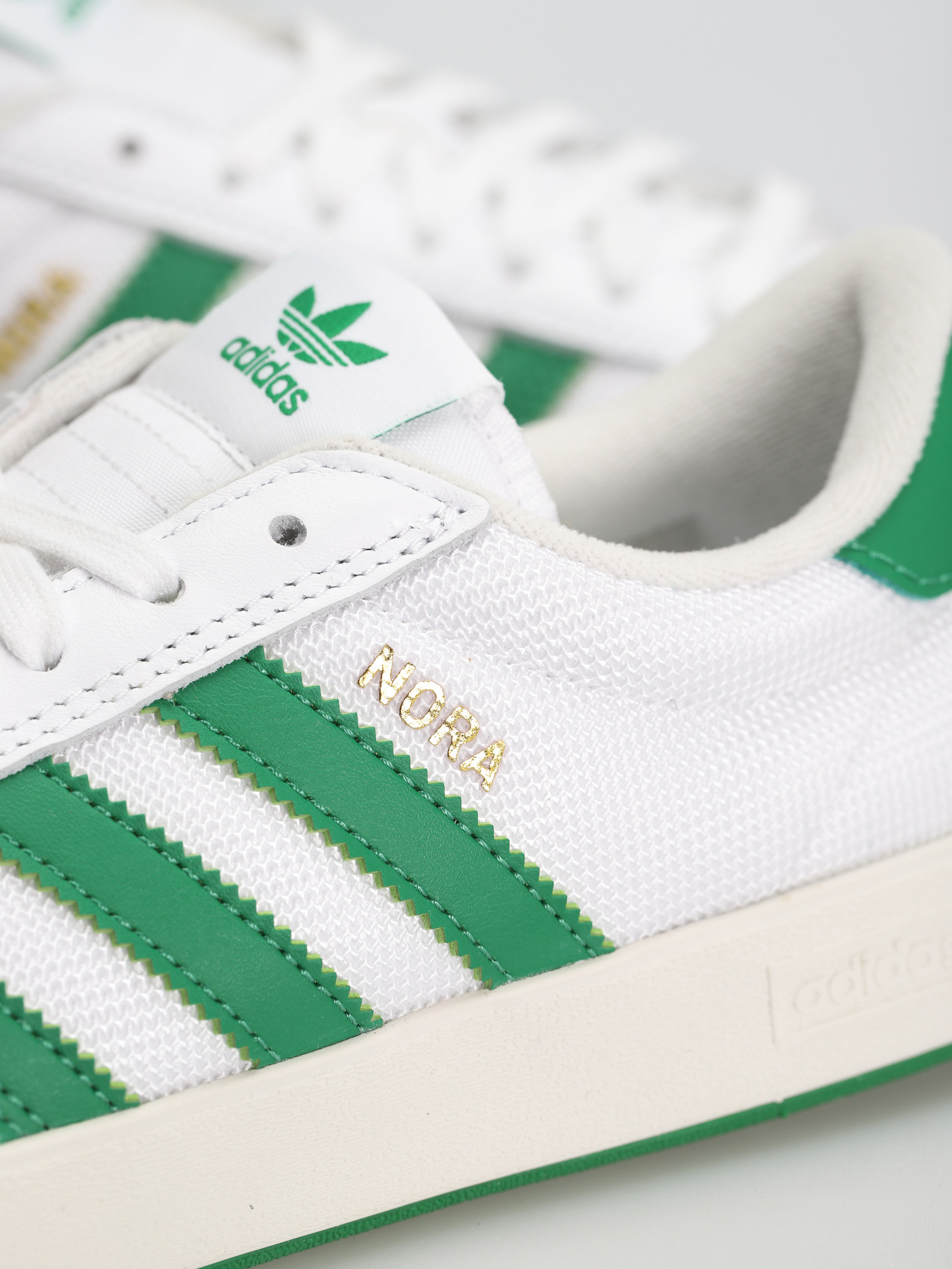 Buty adidas Nora (ftwwht/green/ftwwht)