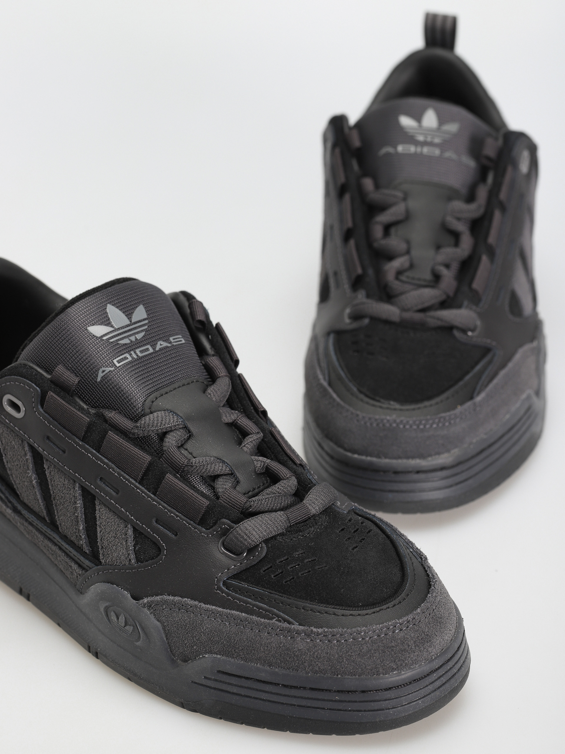 Buty adidas Originals Adi2000 (cblack/utiblk/utiblk)