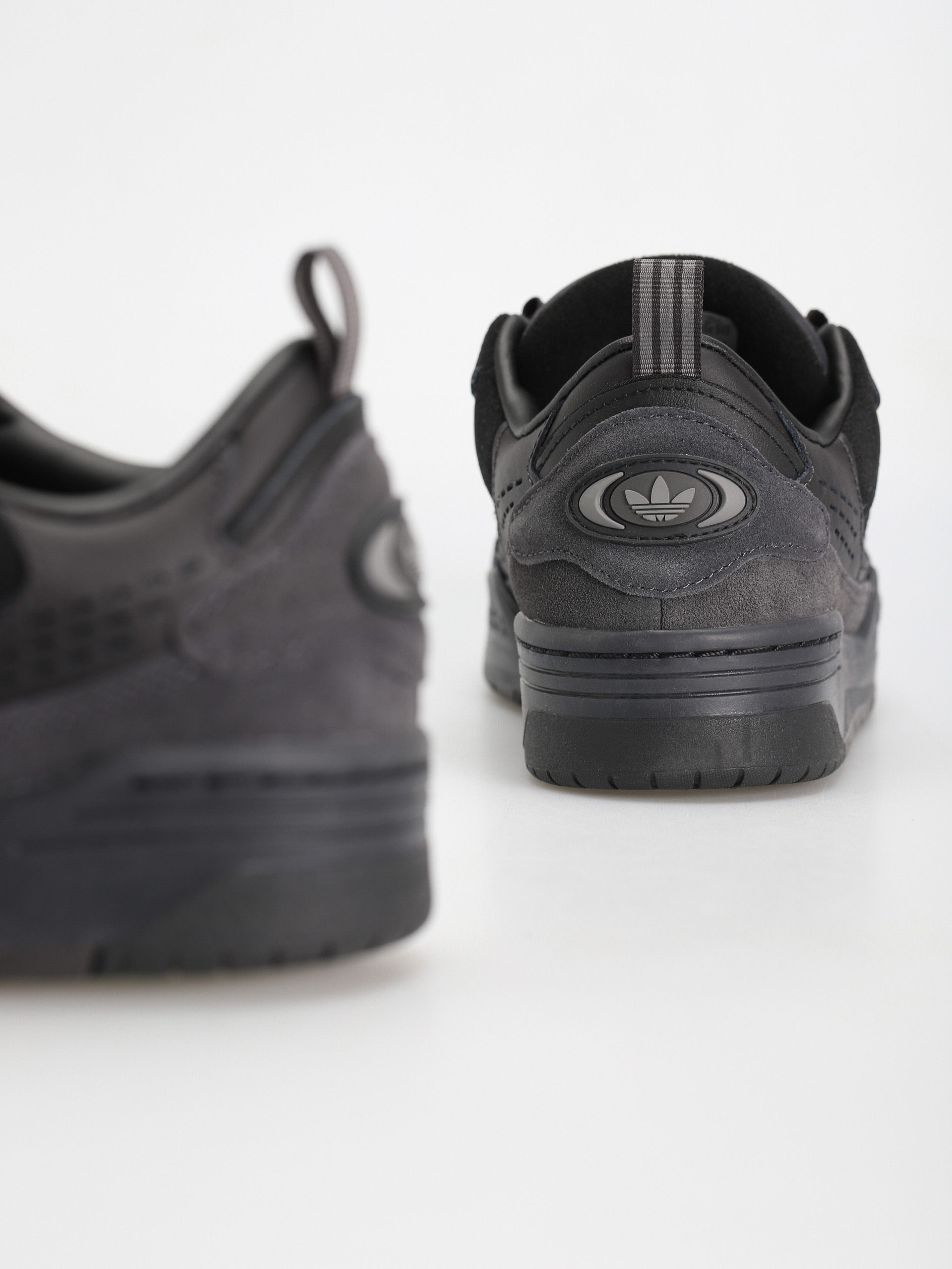 Buty adidas Originals Adi2000 (cblack/utiblk/utiblk)