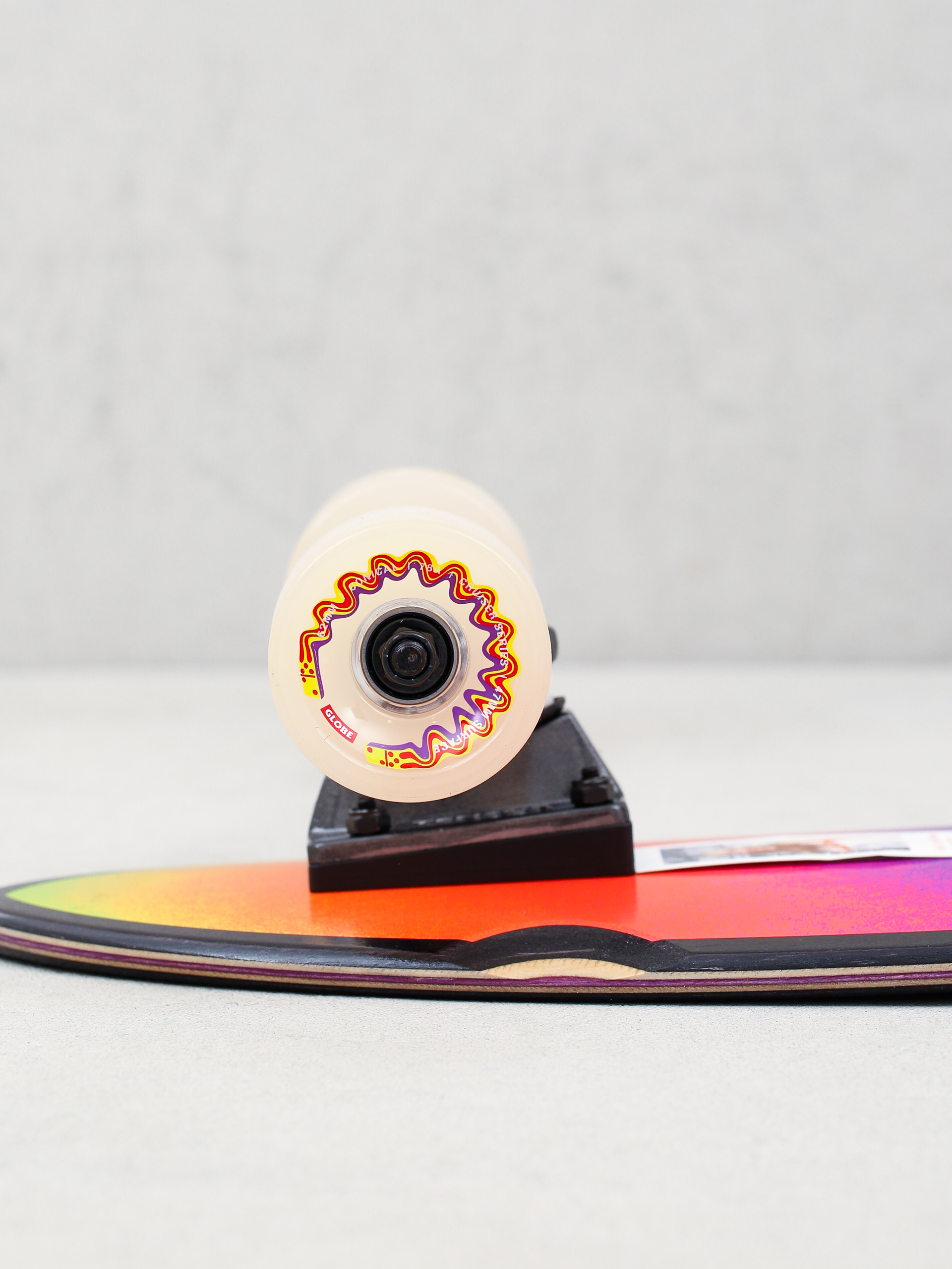 Deskorolka cruiser Globe Big Blazer (melted mountains)